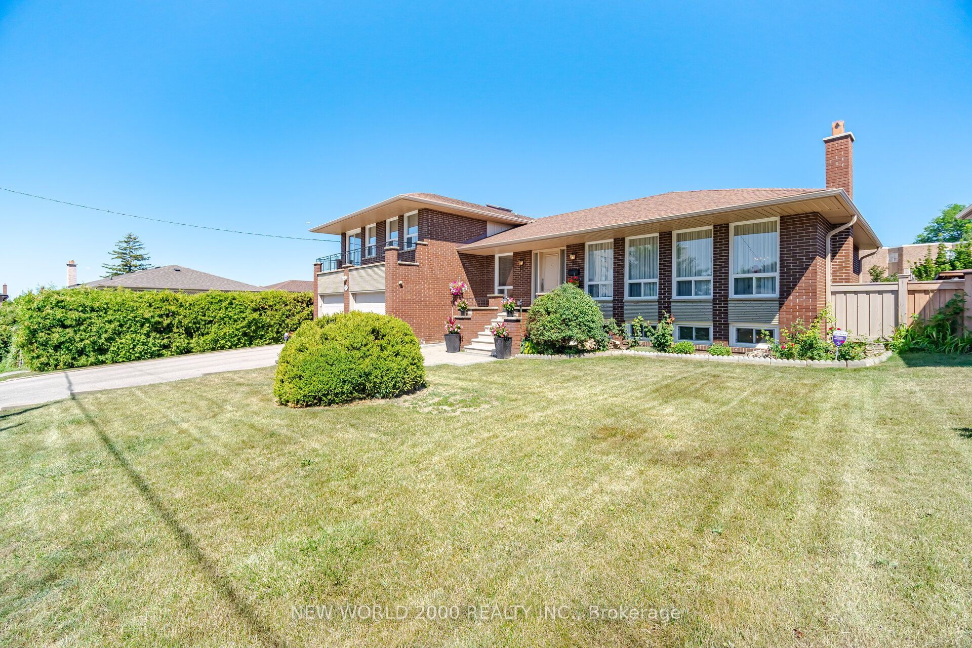48 Clair Road, Toronto, ON M3N 1A6 photo 3
