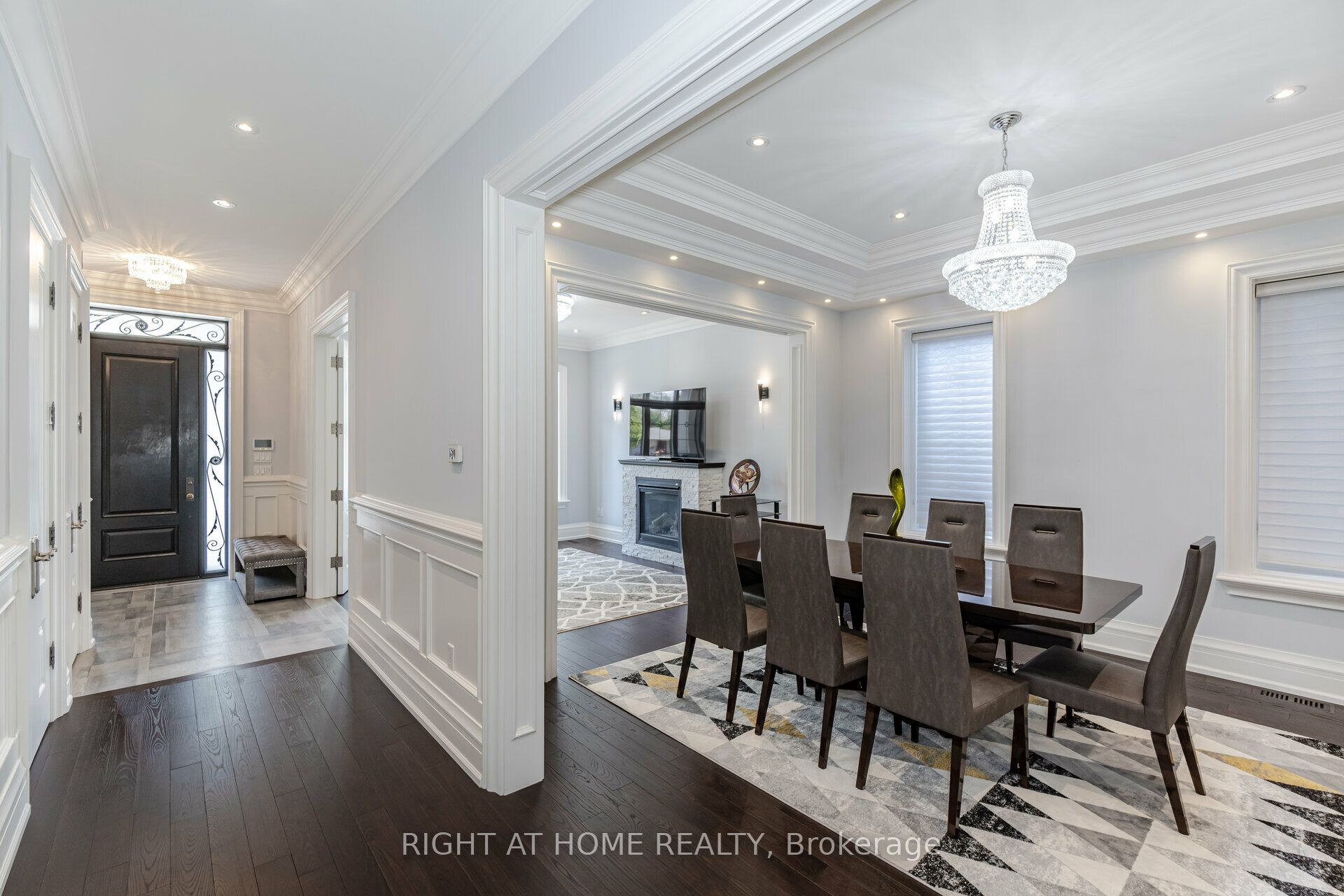 35 Burnelm Drive, Toronto, ON M9B 4N2 photo 4