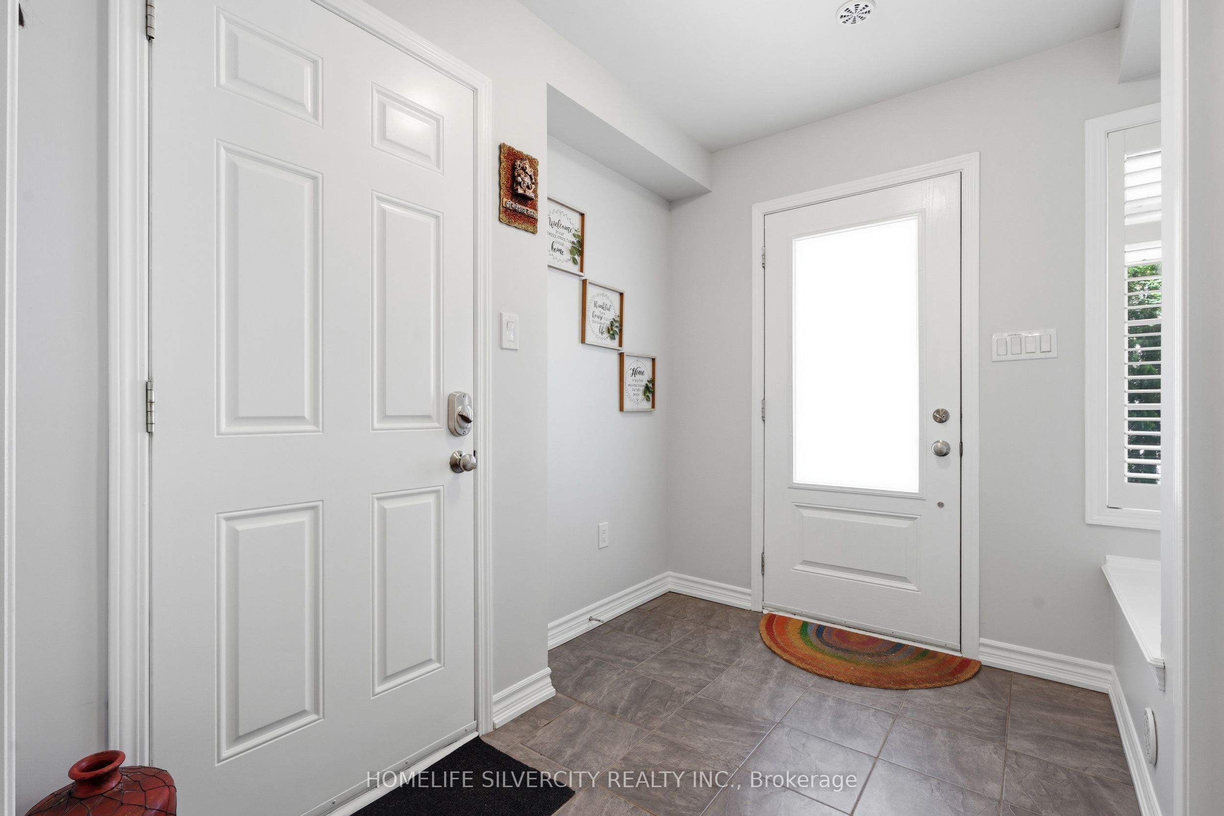 3085 Mistletoe Gardens, Oakville, ON L6M 0Y7 photo 4