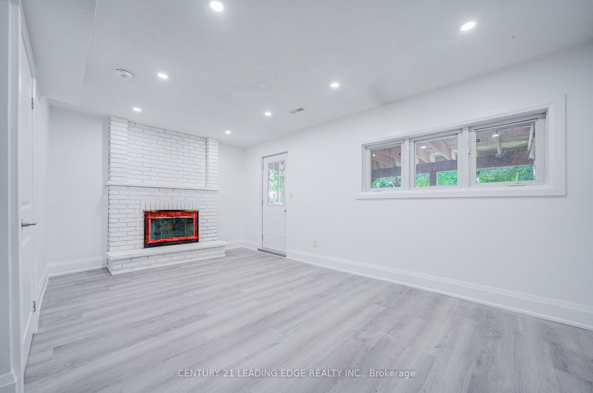 46 Hinchley Wood Grove BSMT, Brampton, ON L6V 3M3 photo 5