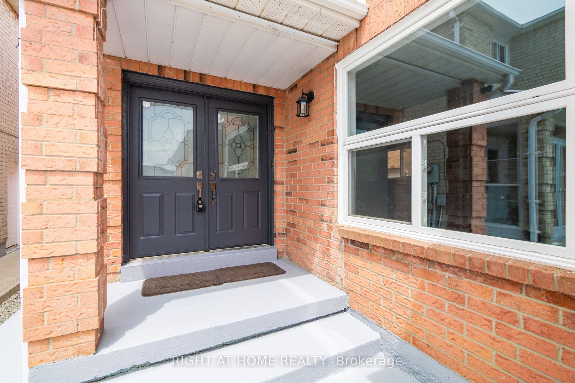 34 Meadowlark Drive, Brampton, ON L6Y 4A7 photo 3
