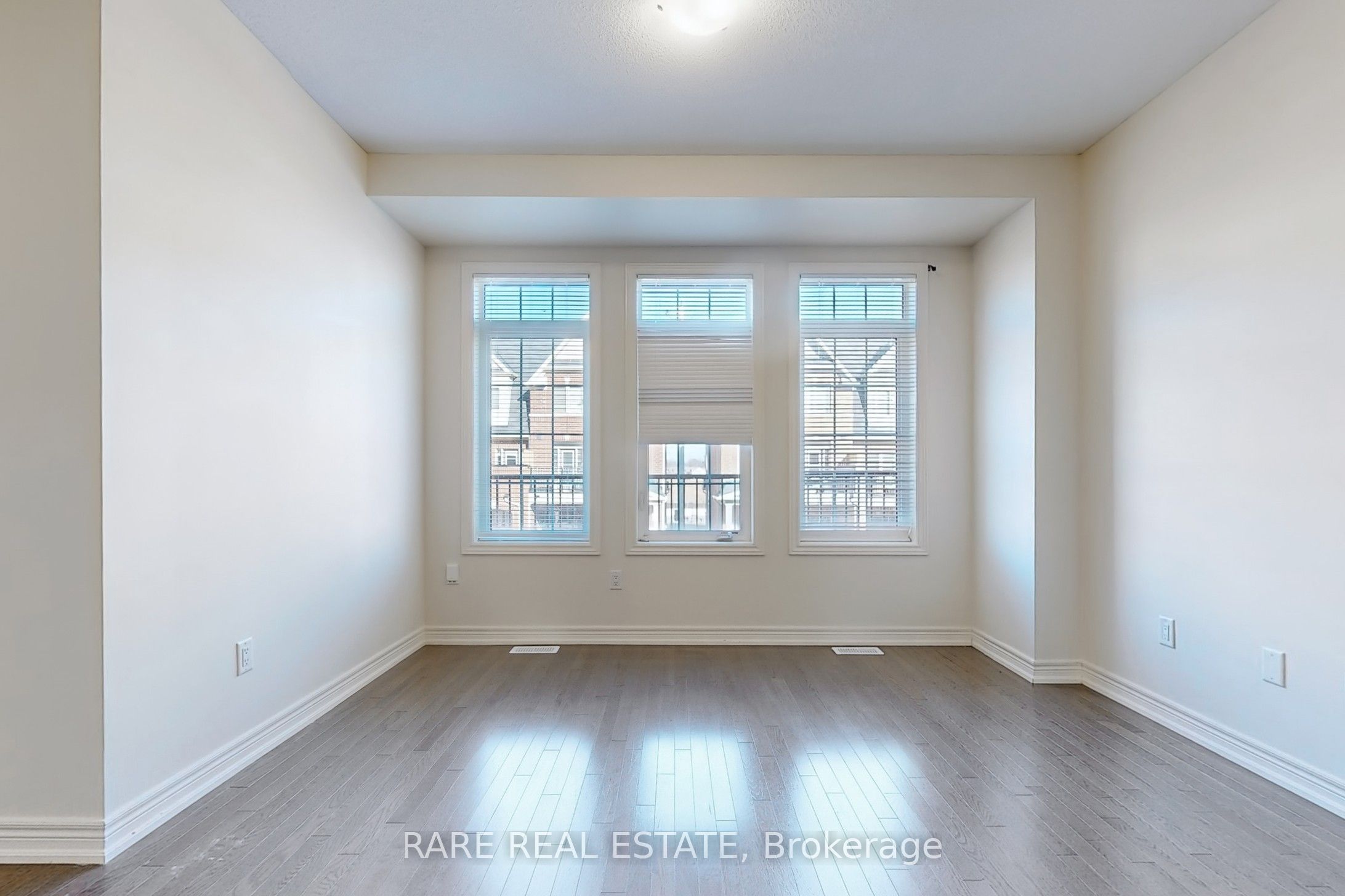 87 Fruitvale Circle, Brampton, ON L7A 5C1 photo 5