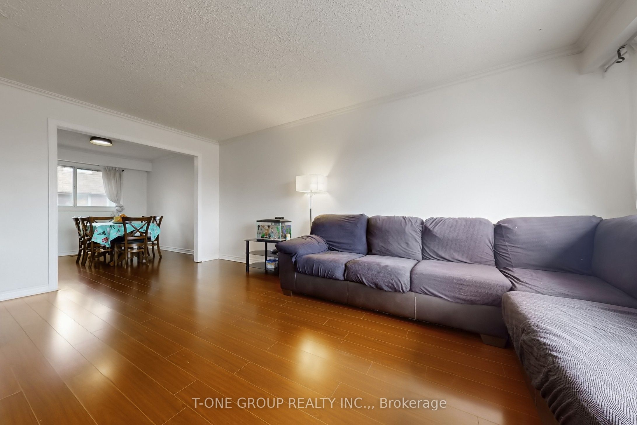 3025 Cedarglen Gate 75, Mississauga, ON L5C 2V7 photo 4