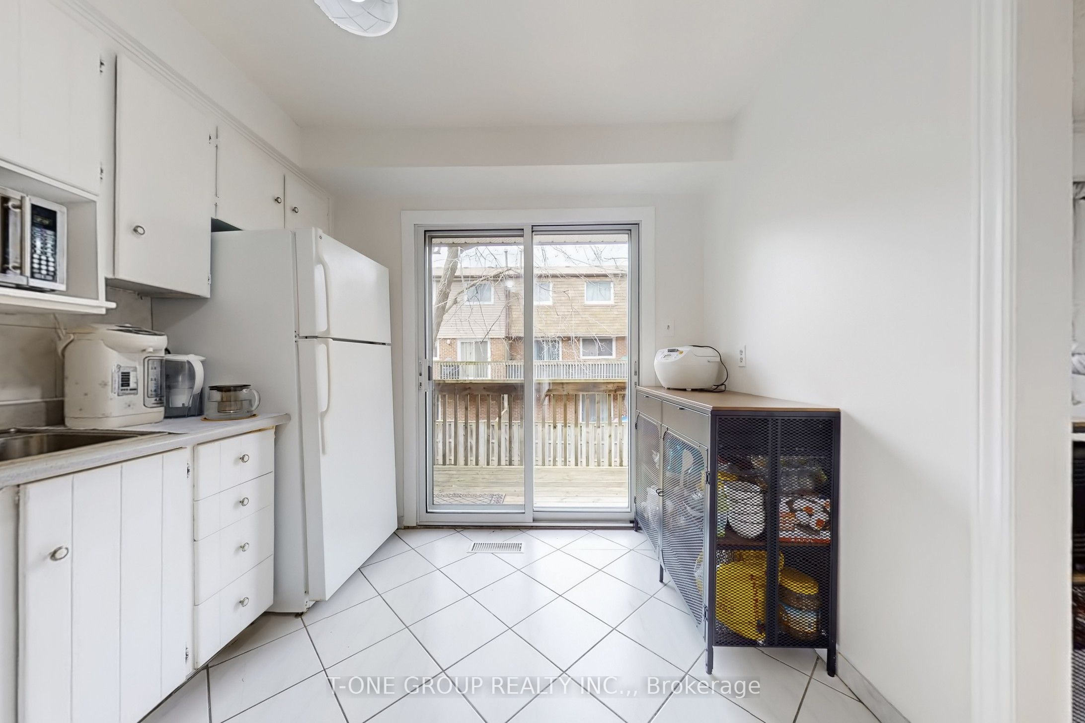 3025 Cedarglen Gate 75, Mississauga, ON L5C 2V7 photo 5