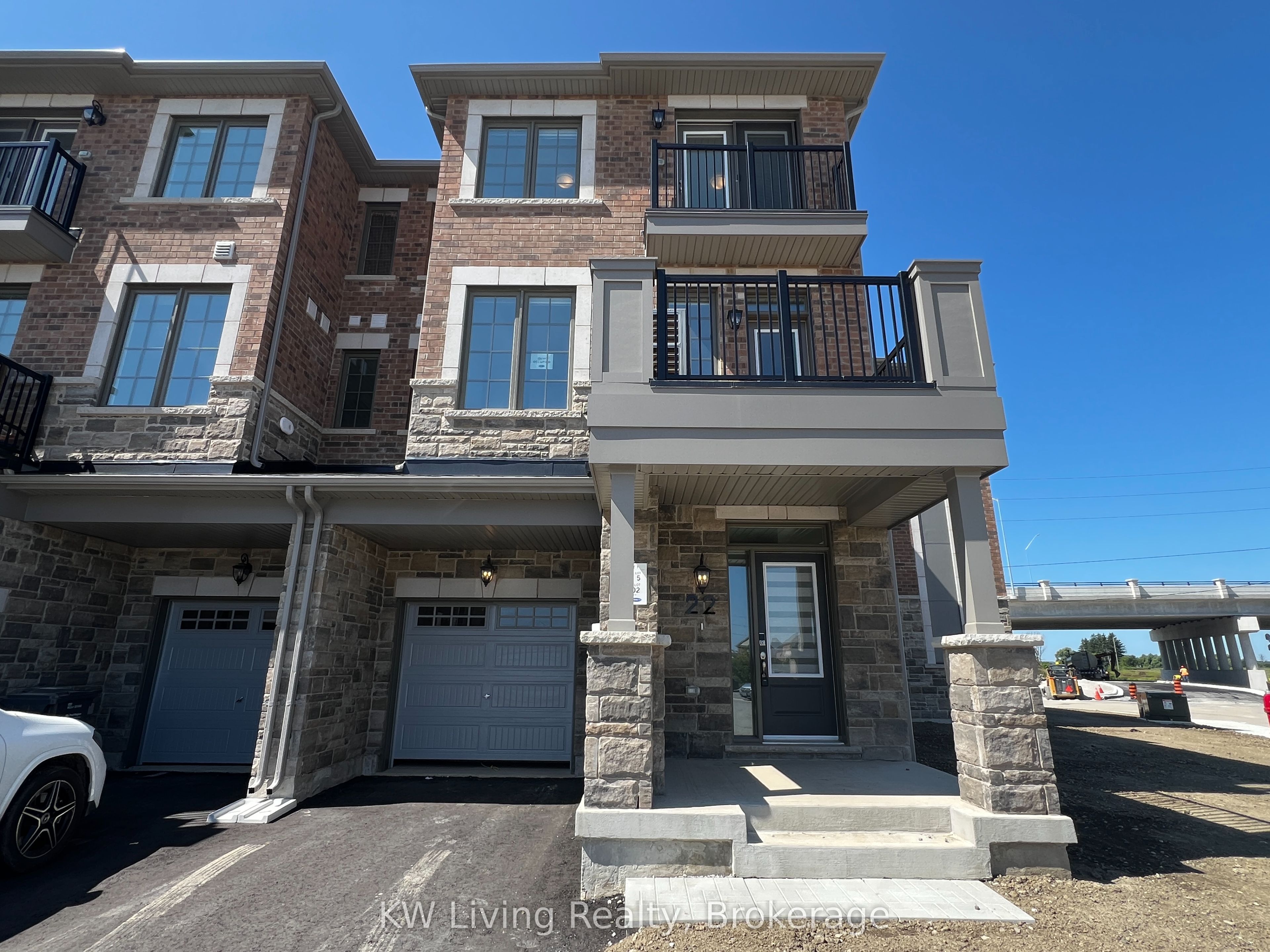 22 Elantra Drive, Brampton, ON L7A 5M6