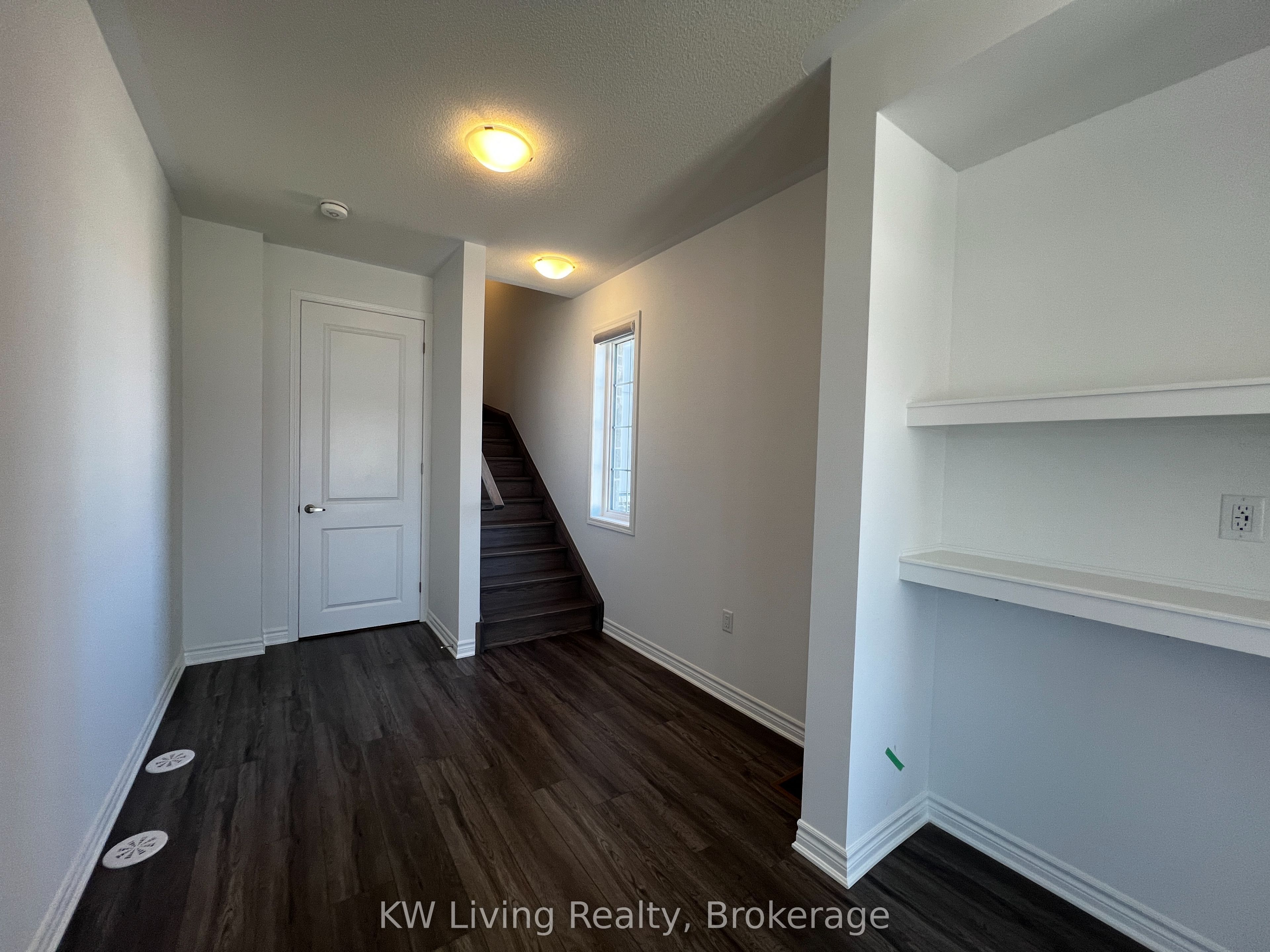 22 Elantra Drive, Brampton, ON L7A 5M6 photo 3