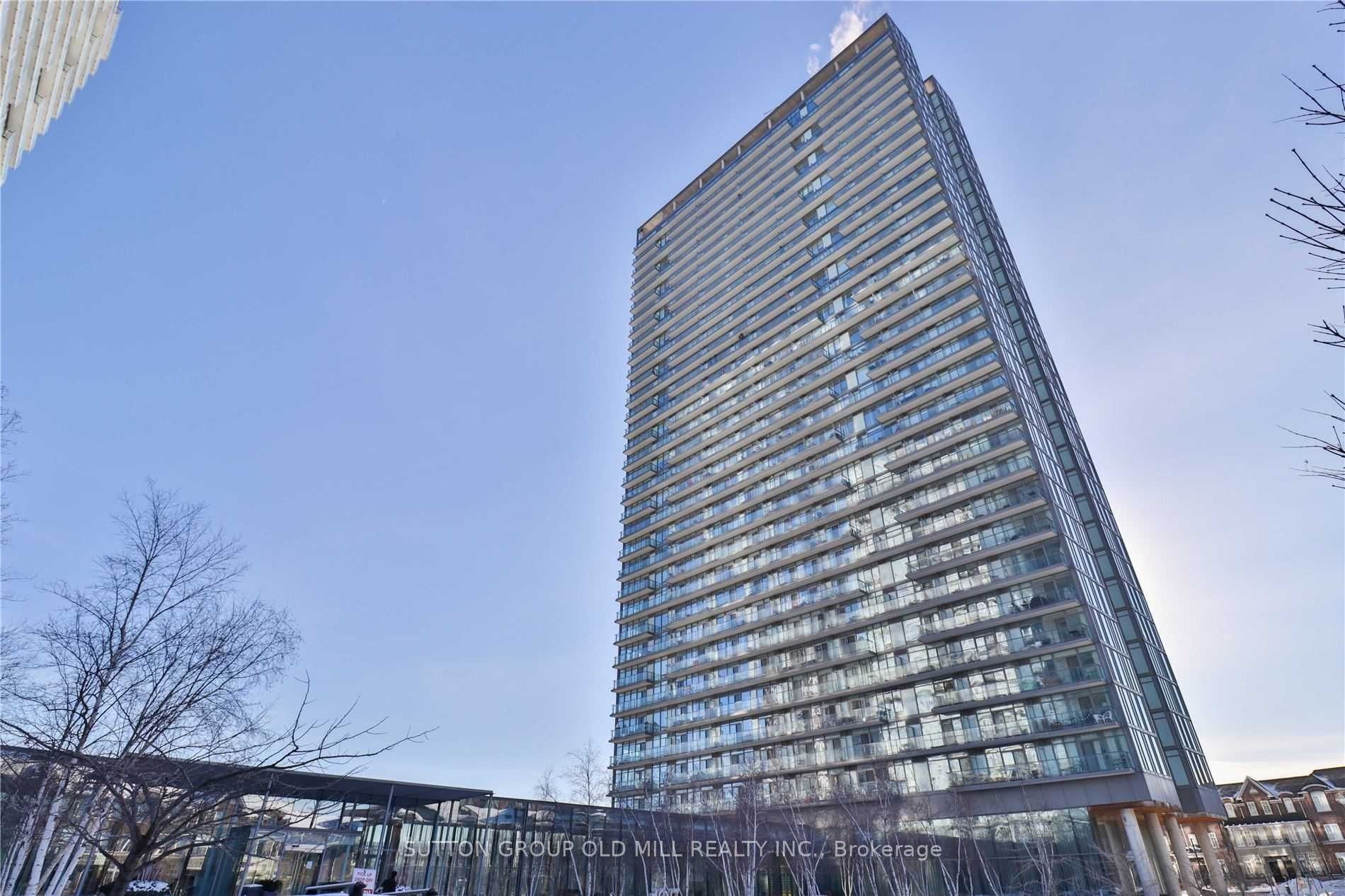 105 The Queensway 2211, Toronto, ON M6S 5B5