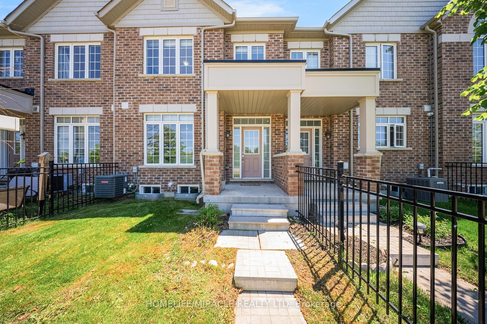 172 Parkinson Crescent 12, Orangeville, ON L9W 4K3 photo 3