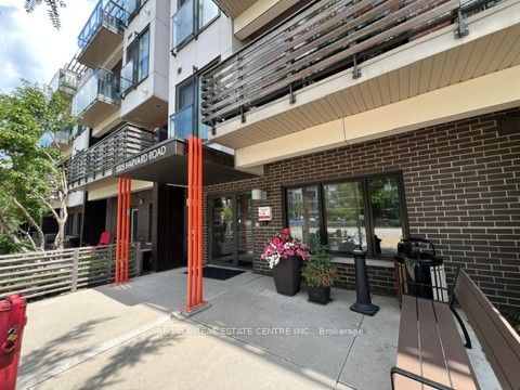5005 Harvard Road 307, Mississauga, ON L5M 0W5 photo 3