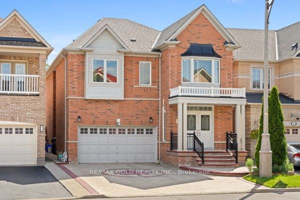 14 Beckenham Road, Brampton, ON L6P 2L7 photo 3