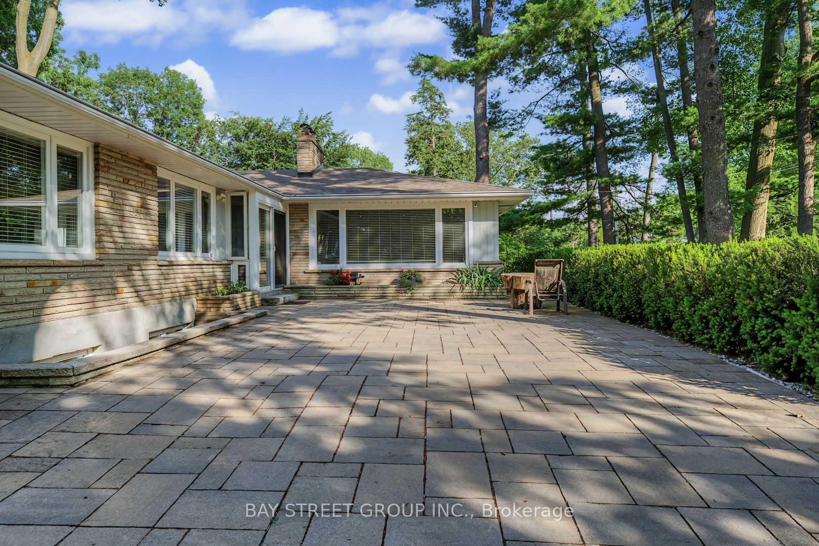 317 Wedgewood Drive, Oakville, ON L6J 4R6 photo 4