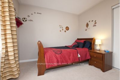 720 Stagg Gardens, Milton, ON L9T 0X9 photo 4
