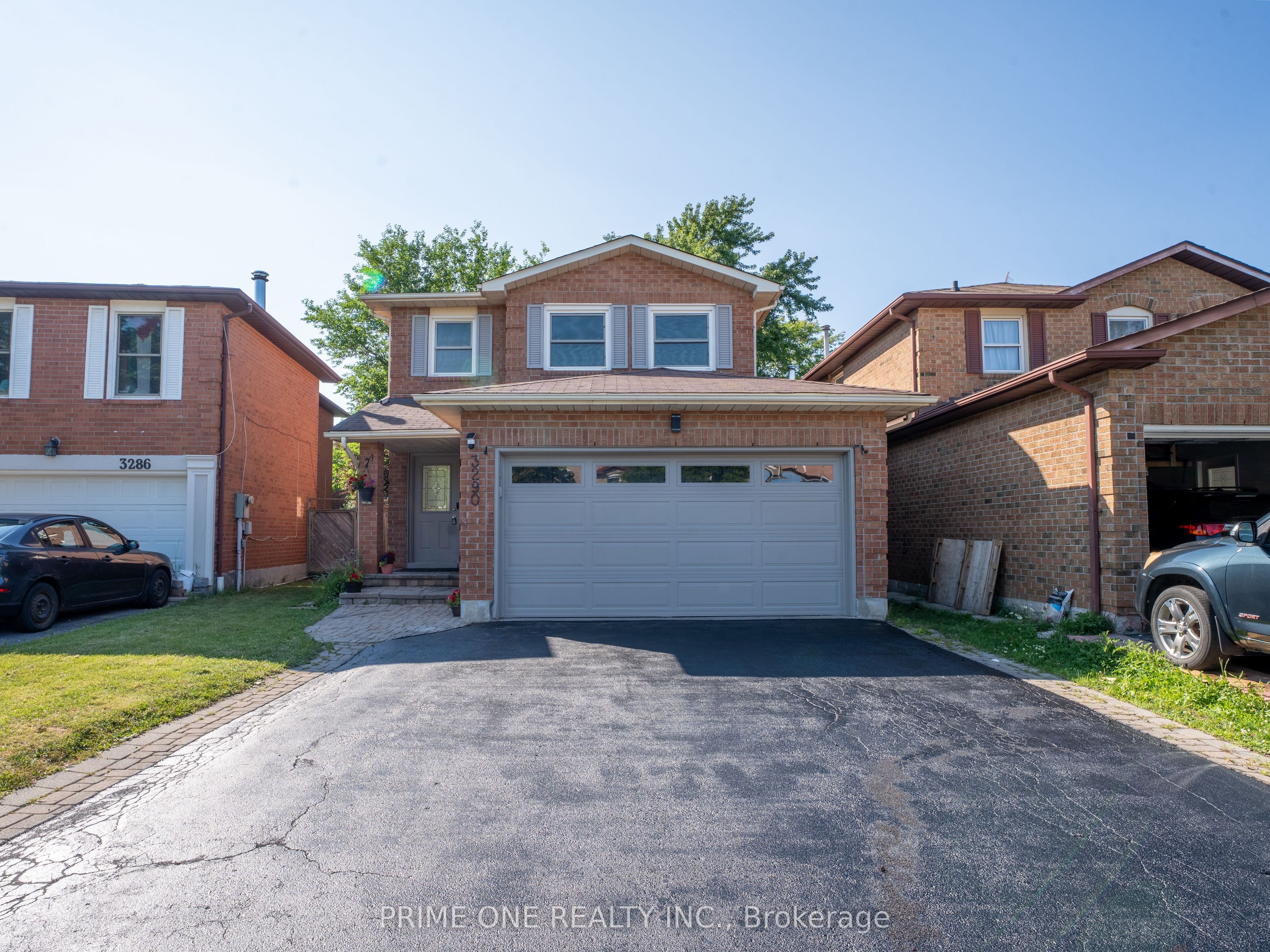 3290 Cambourne Crescent, Mississauga, ON L5N 5P7 photo 3