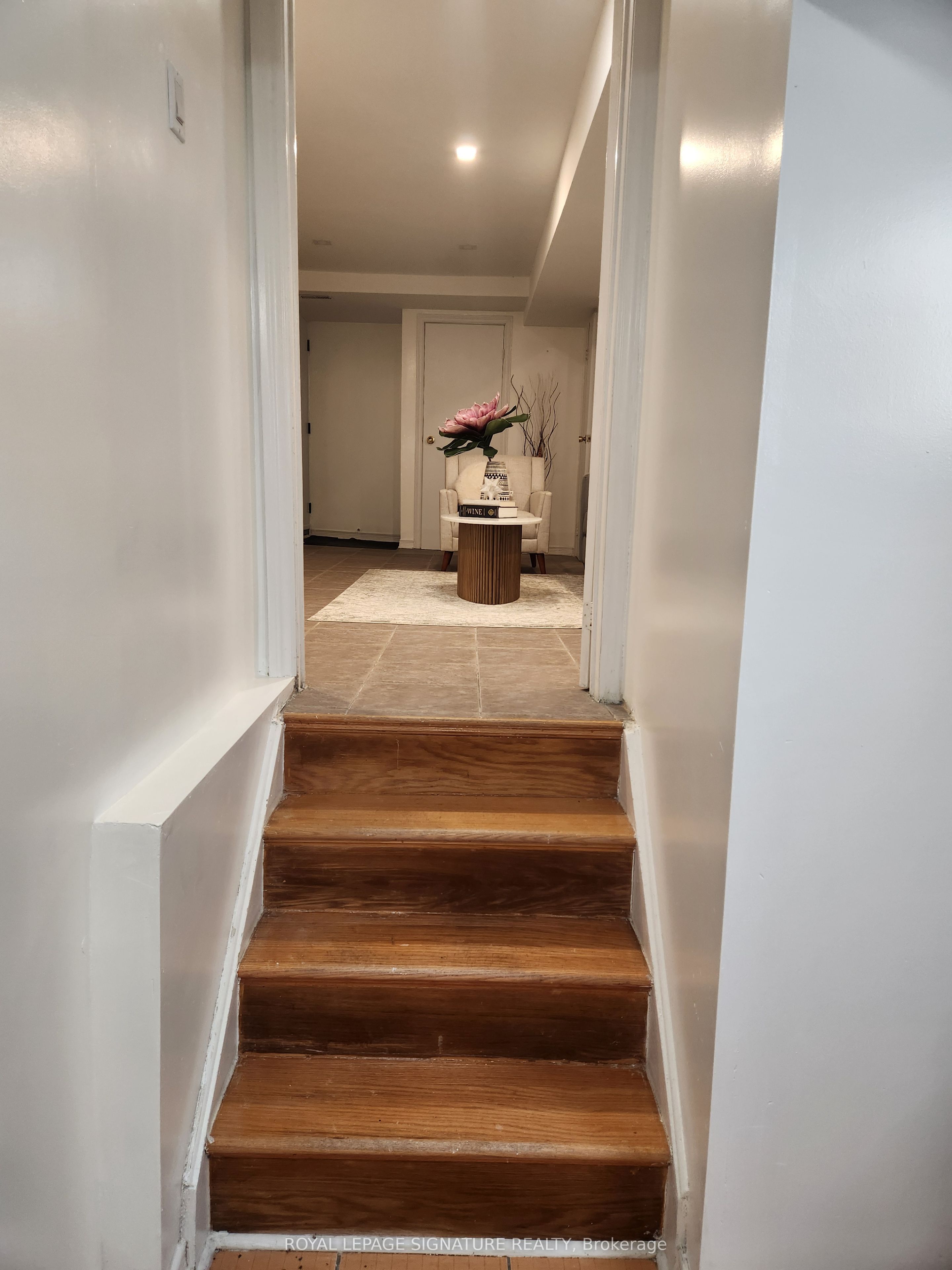 2814 Windjammer Road Basement, Mississauga, ON L5L 1T7 photo 3