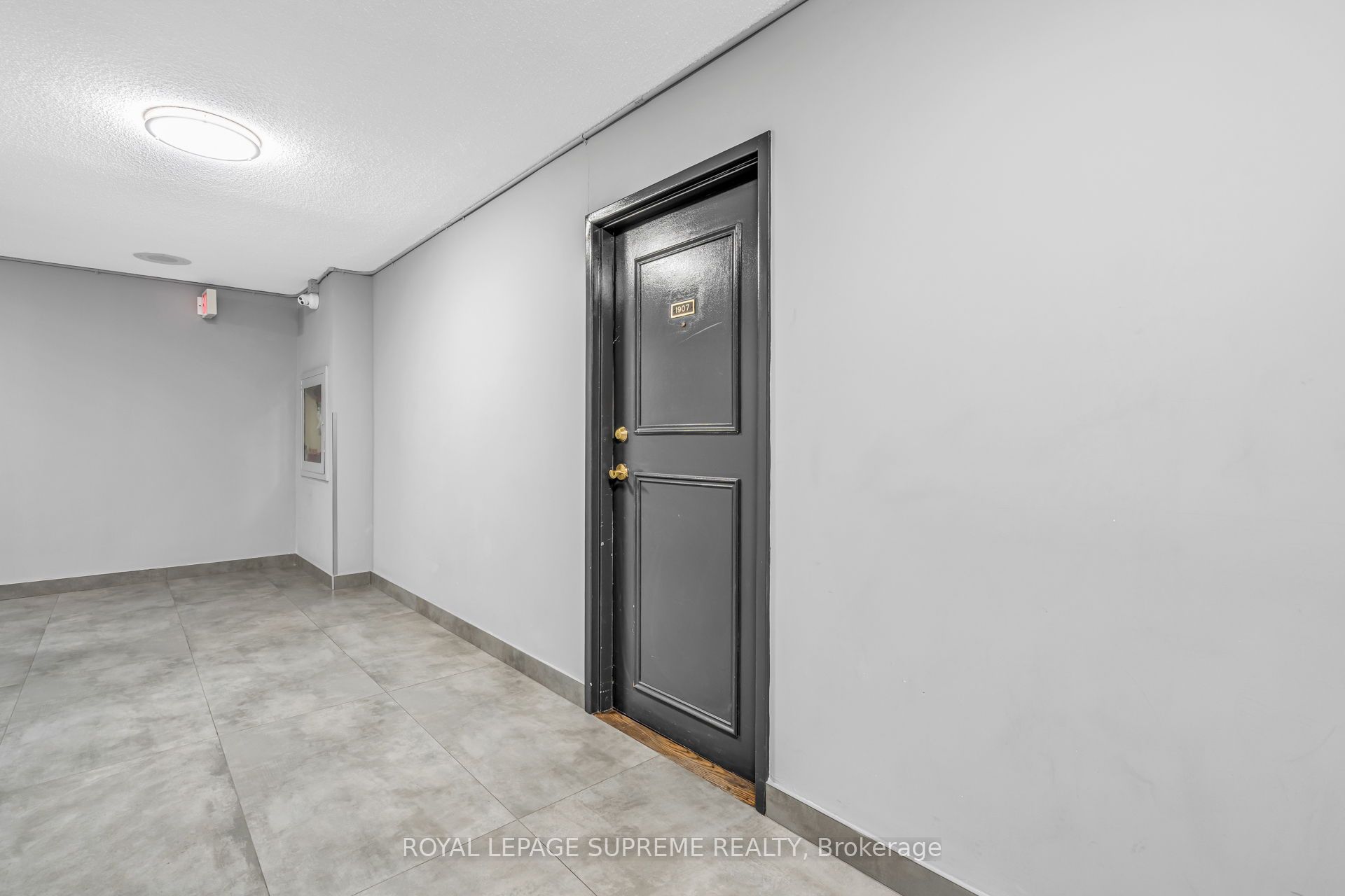 3590 Kaneff Crescent 1907, Mississauga, ON L5A 3X3 photo 5
