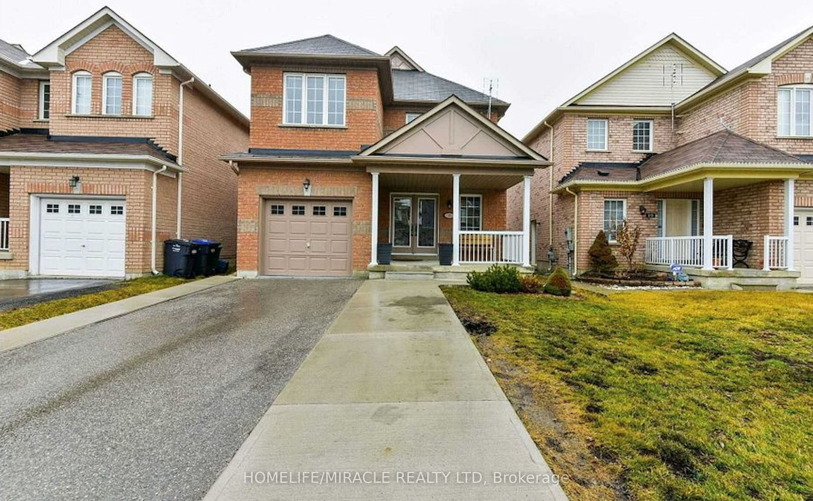 21 Chalkfarm Crescent, Brampton, ON L7A 3V8