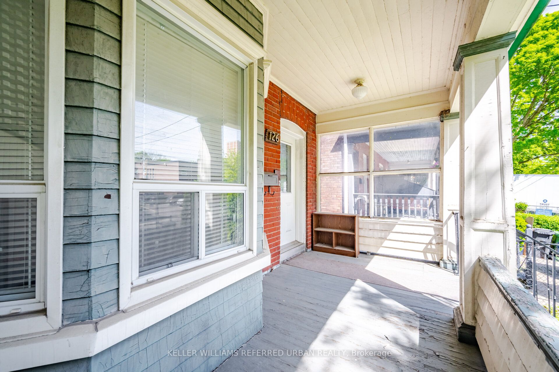 126 Close Avenue, Toronto, ON M6K 2V5 photo 3