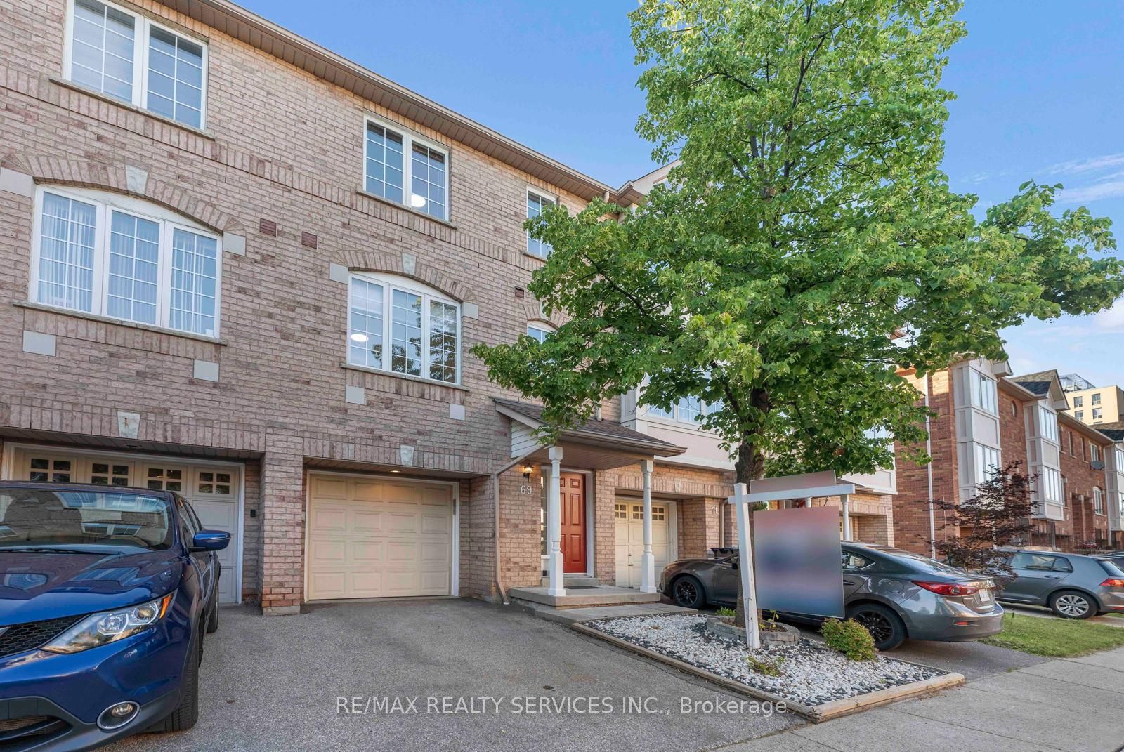 80 Acorn Place 69, Mississauga, ON L4Z 4E1 photo 2