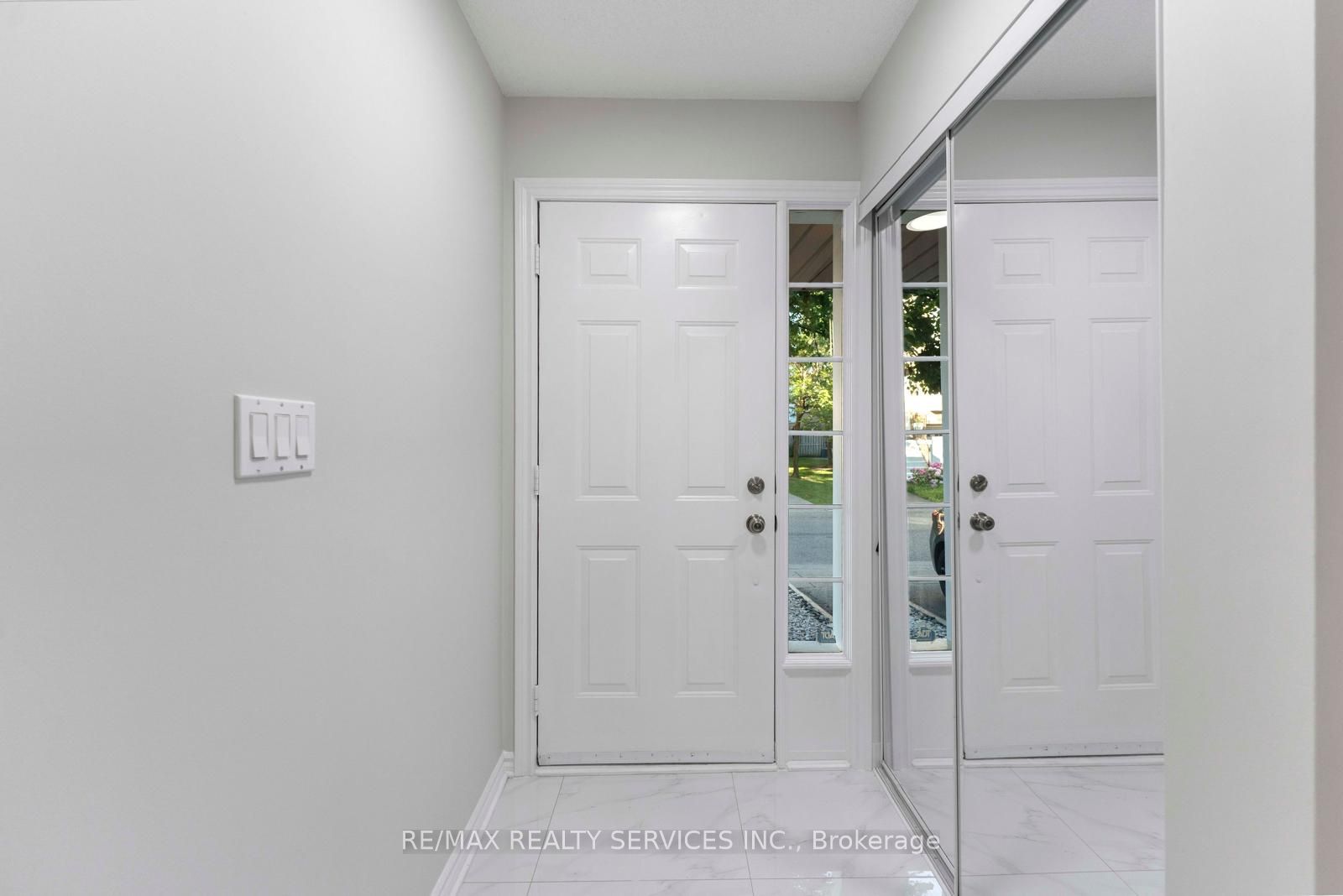 80 Acorn Place 69, Mississauga, ON L4Z 4E1 photo 4