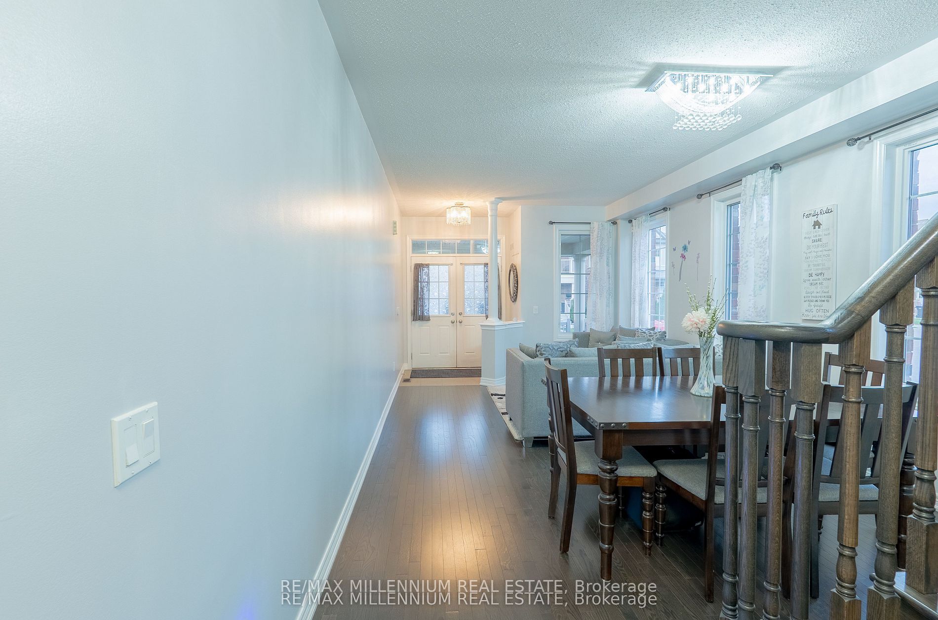 8 Zelda Road, Brampton, ON L6R 0B3 photo 5