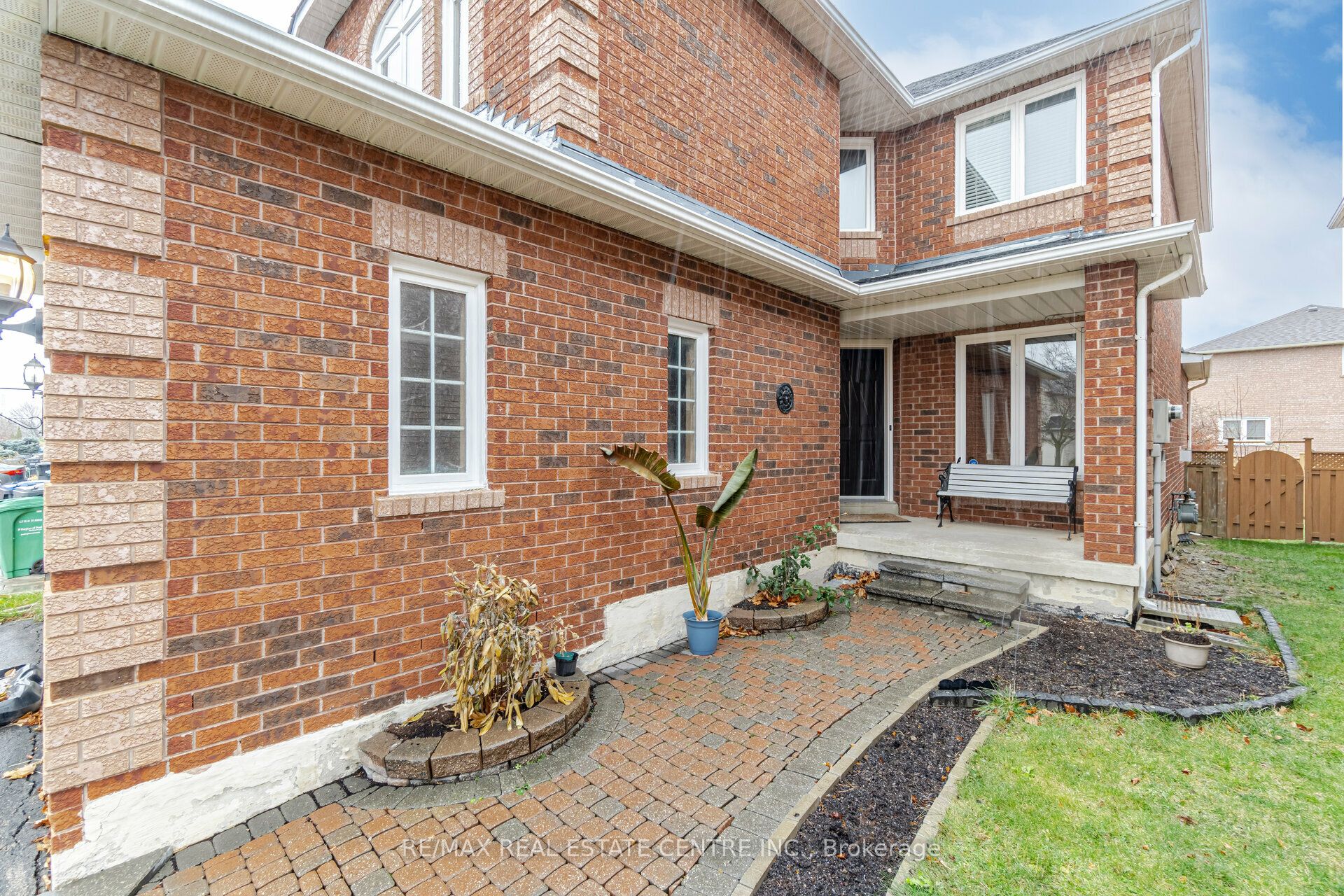 3727 Althorpe Circle, Mississauga, ON L5N 7G5 photo 5