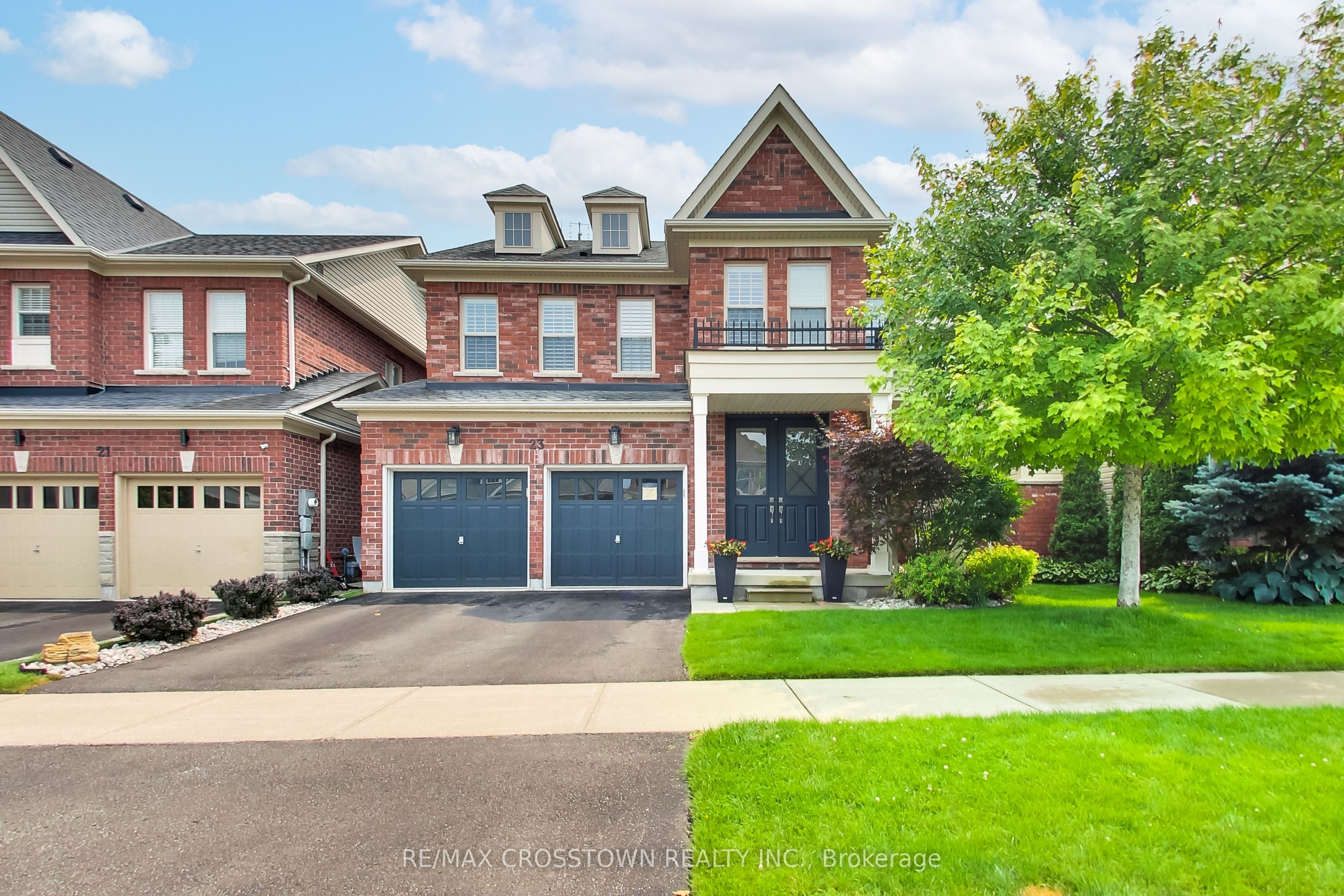 23 Boyces Creek Court, Caledon, ON L7C 3S1 photo 2