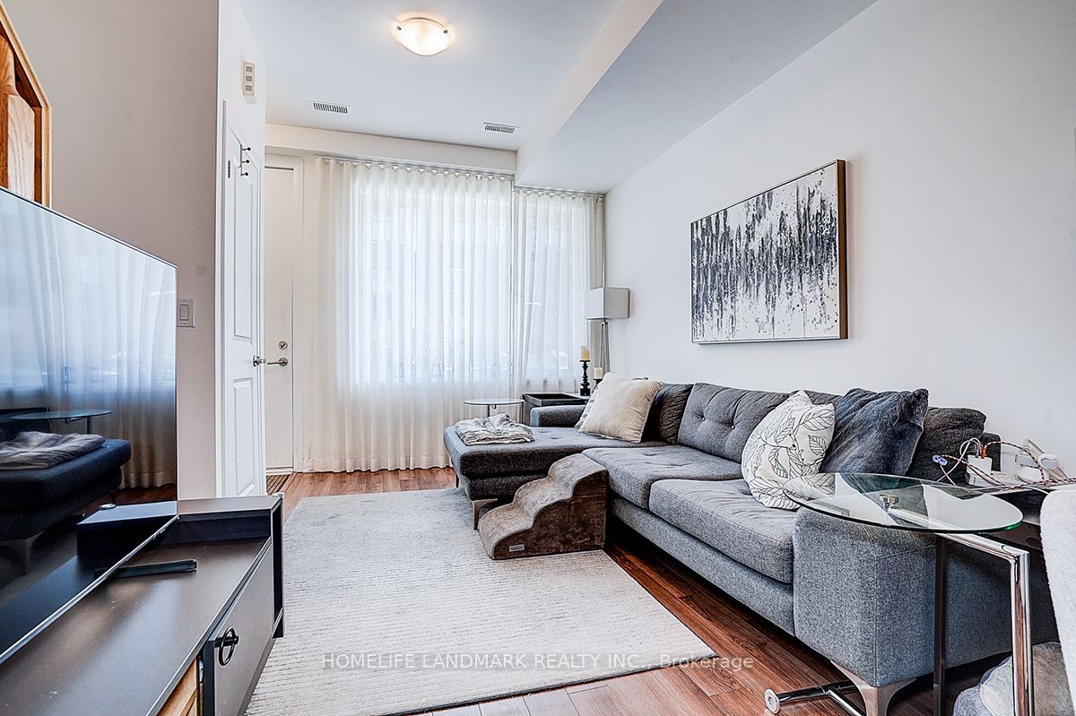 160 William Duncan Road, Toronto, ON M3K 0C1 photo 3