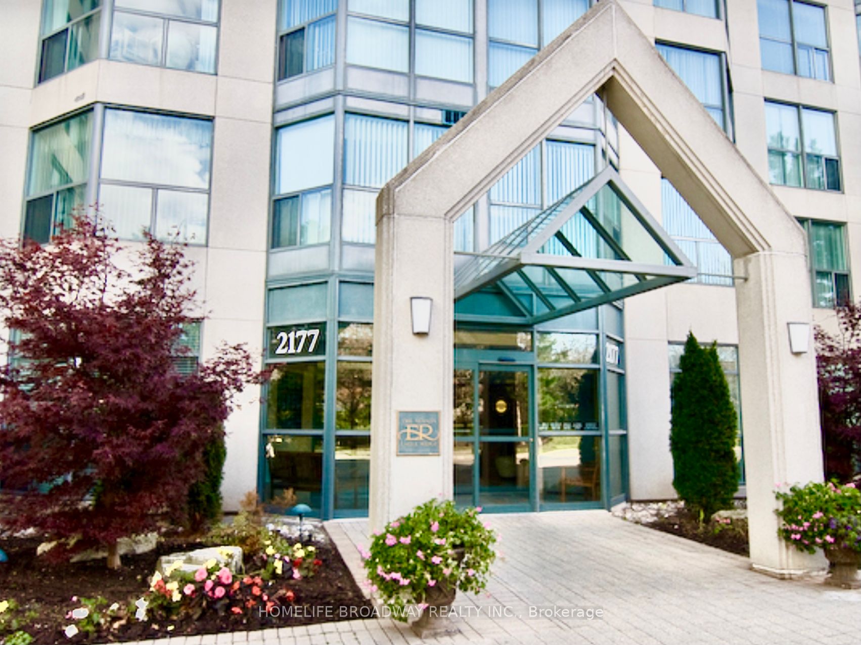 2177 Burnhamthorpe Road W 1702, Mississauga, ON L5L 5P9 photo 2