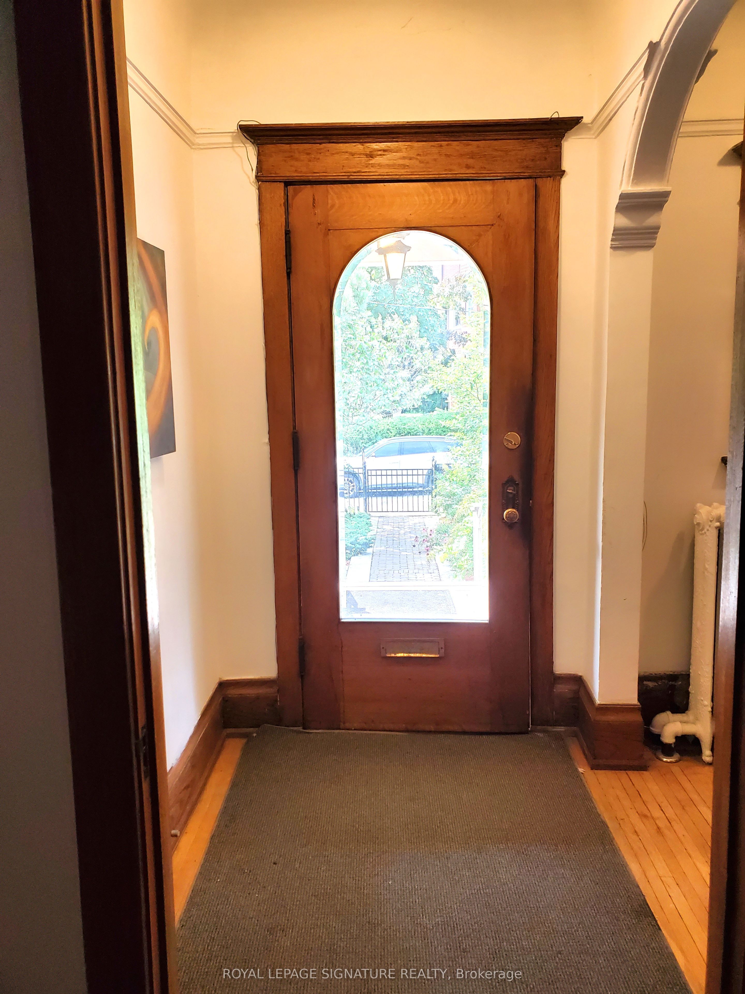 1 Maynard Avenue 1, Toronto, ON M6K 2Z7 photo 4