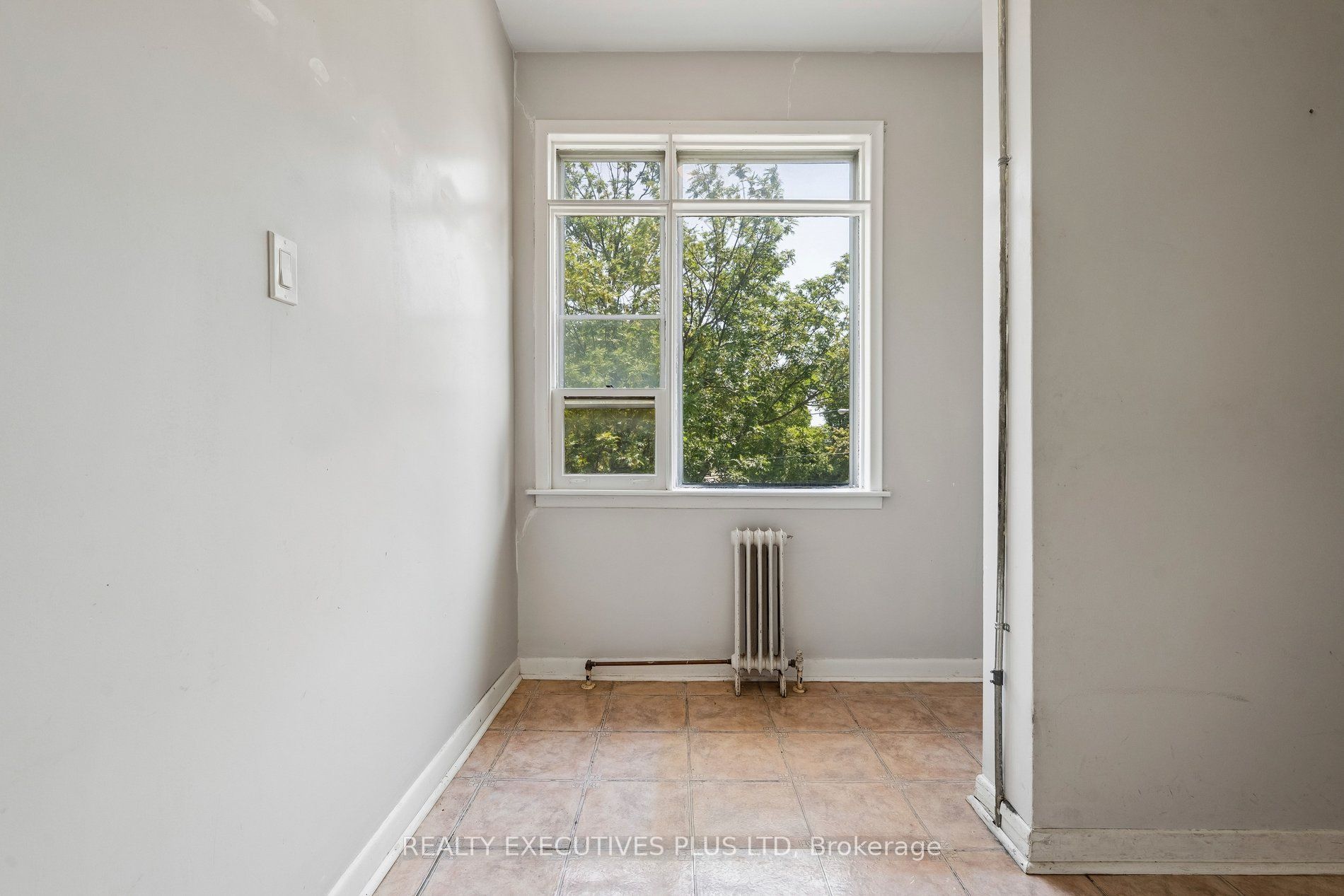 74 Calstock Drive, Toronto, ON M9V 1H2 photo 5