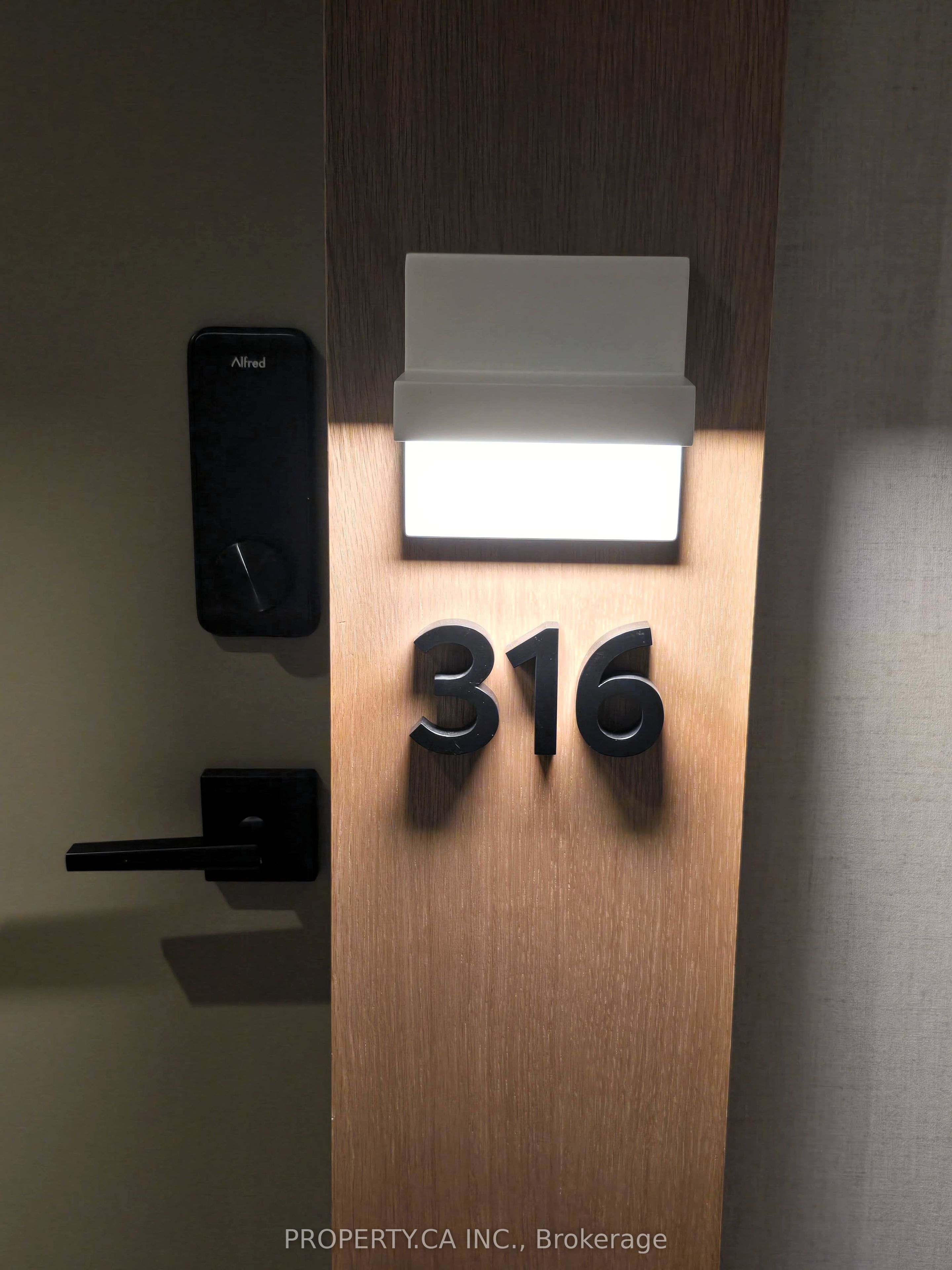 1185 Dupont Street 316, Toronto, ON M6H 0G5 photo 4