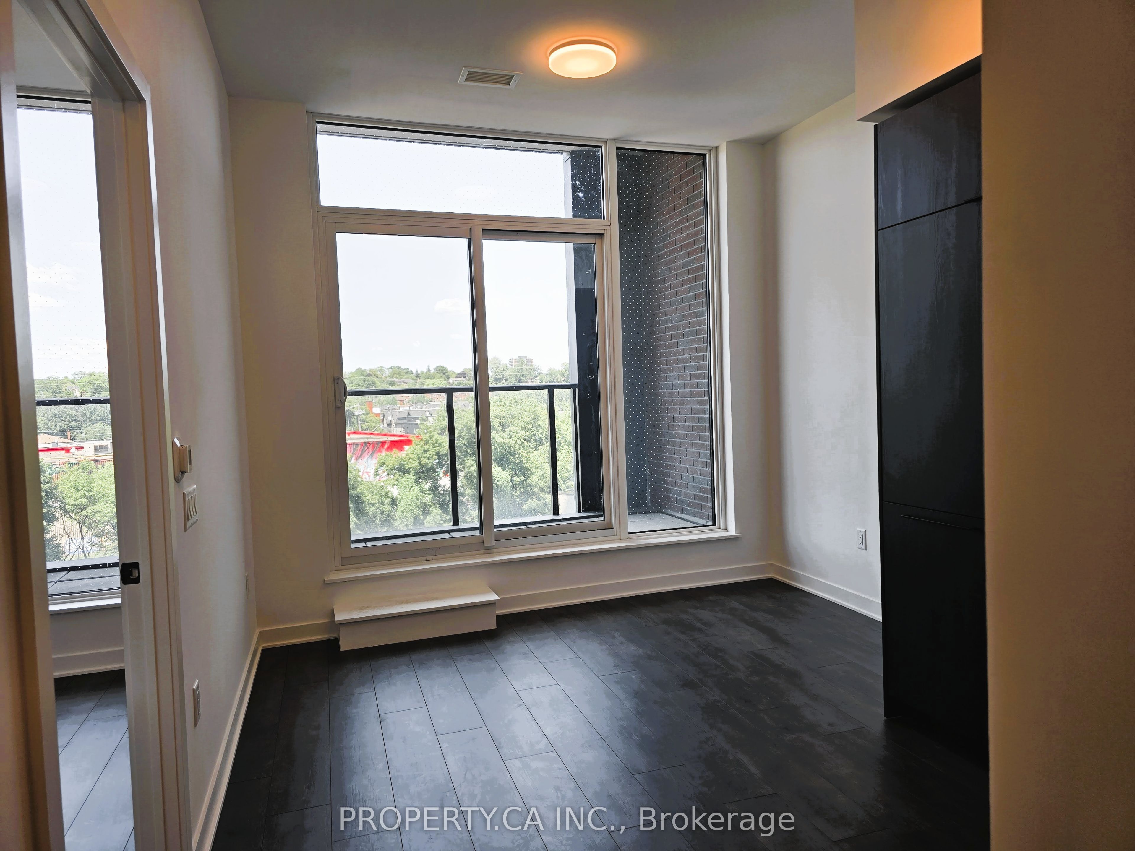 1185 Dupont Street 316, Toronto, ON M6H 0G5 photo 5