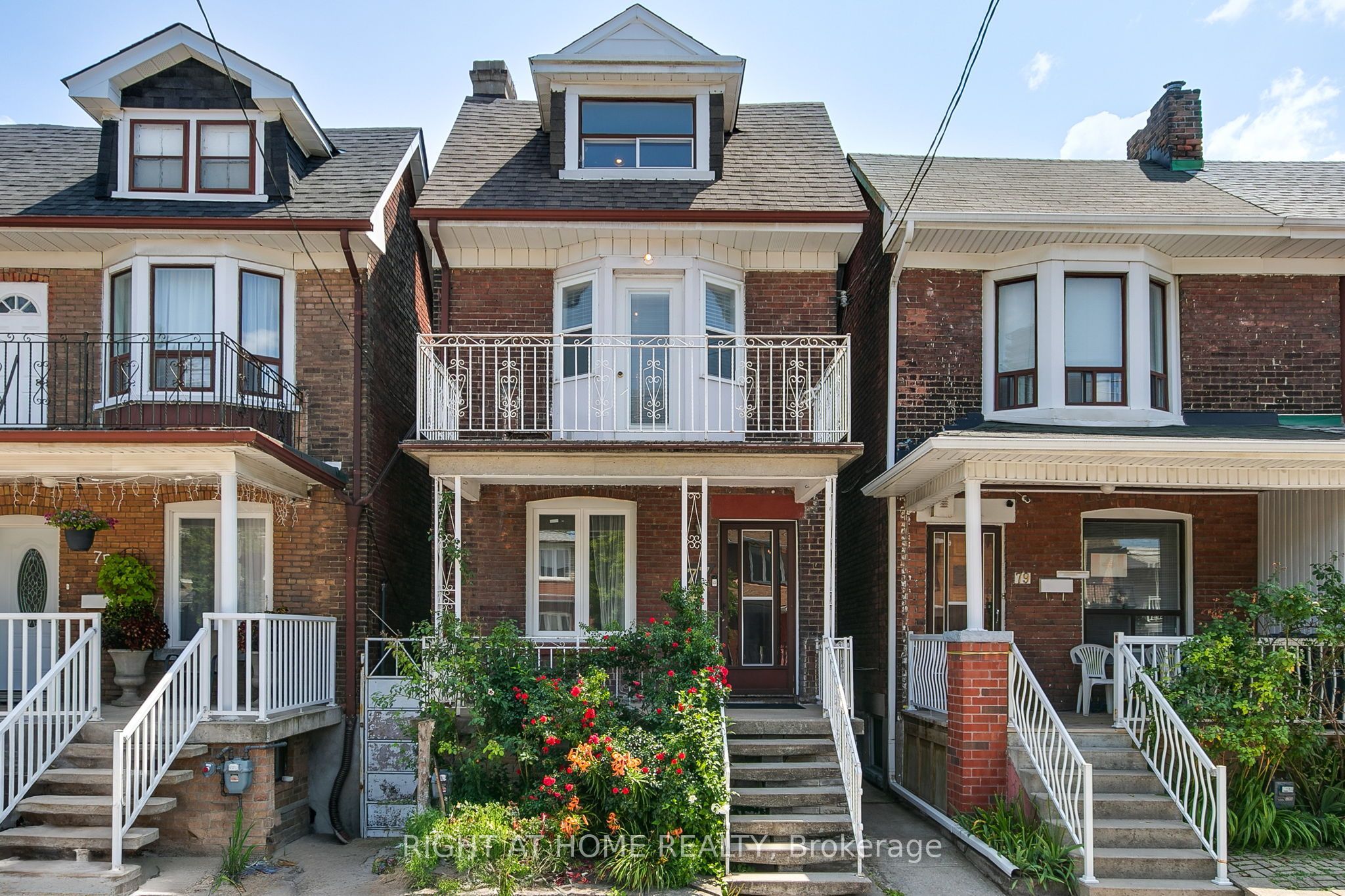 77 Lappin Avenue (Main & Upper), Toronto, ON M6H 1Y3 photo 2