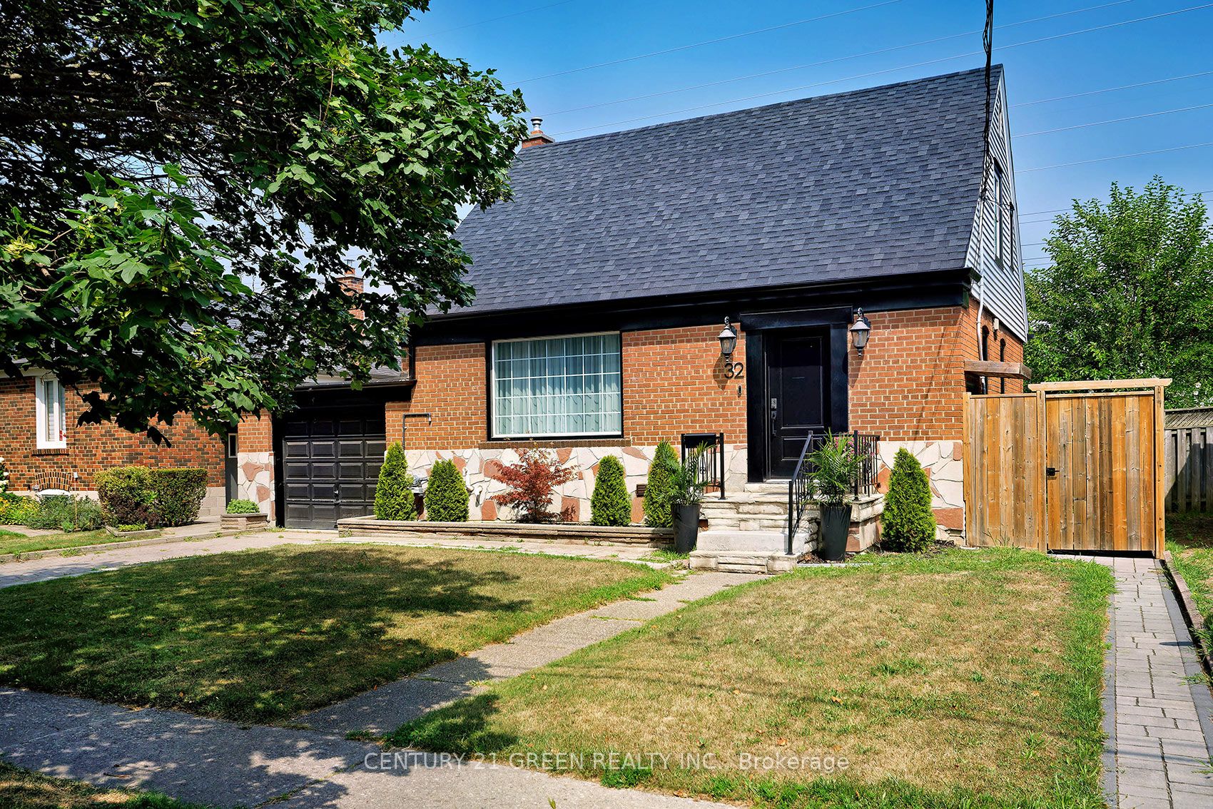 32 Castlebar Road, Toronto, ON M8Z 2J5 photo 4