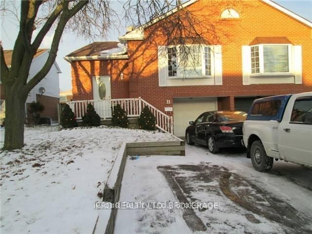 11 Judith Crescent, Brampton, ON L6S 3J3 photo 2