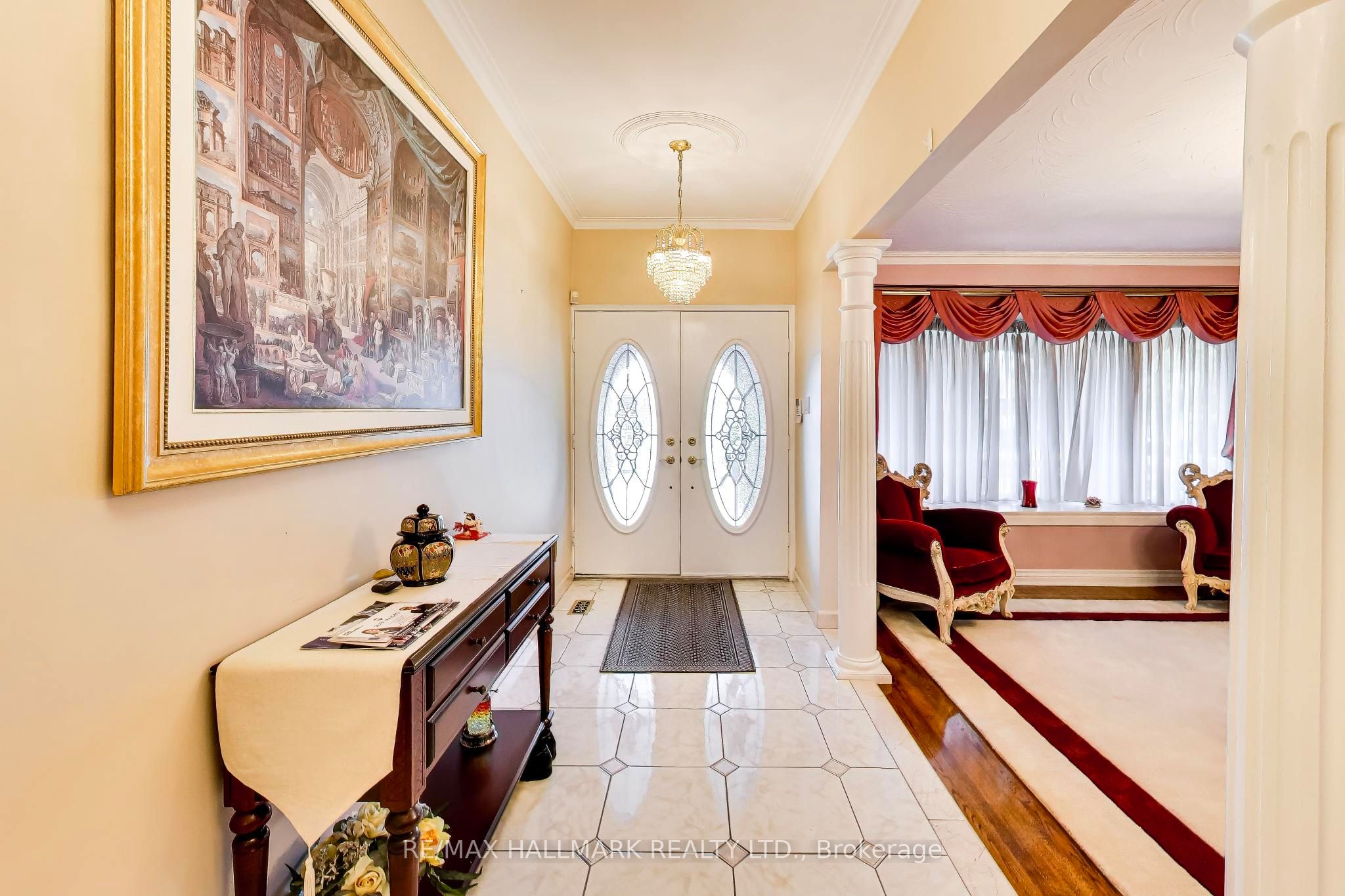 5 Byworth Boulevard, Toronto, ON M9R 1W7 photo 4