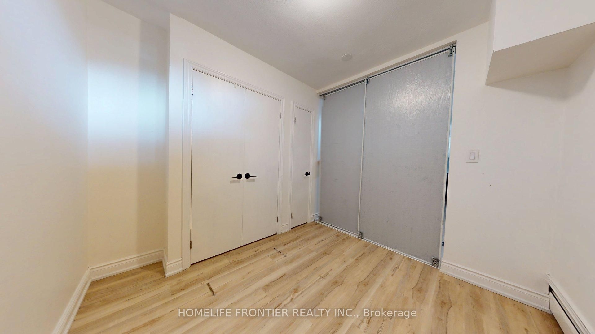 291 Scarlett Road 101, Toronto, ON M6N 4L1 photo 5