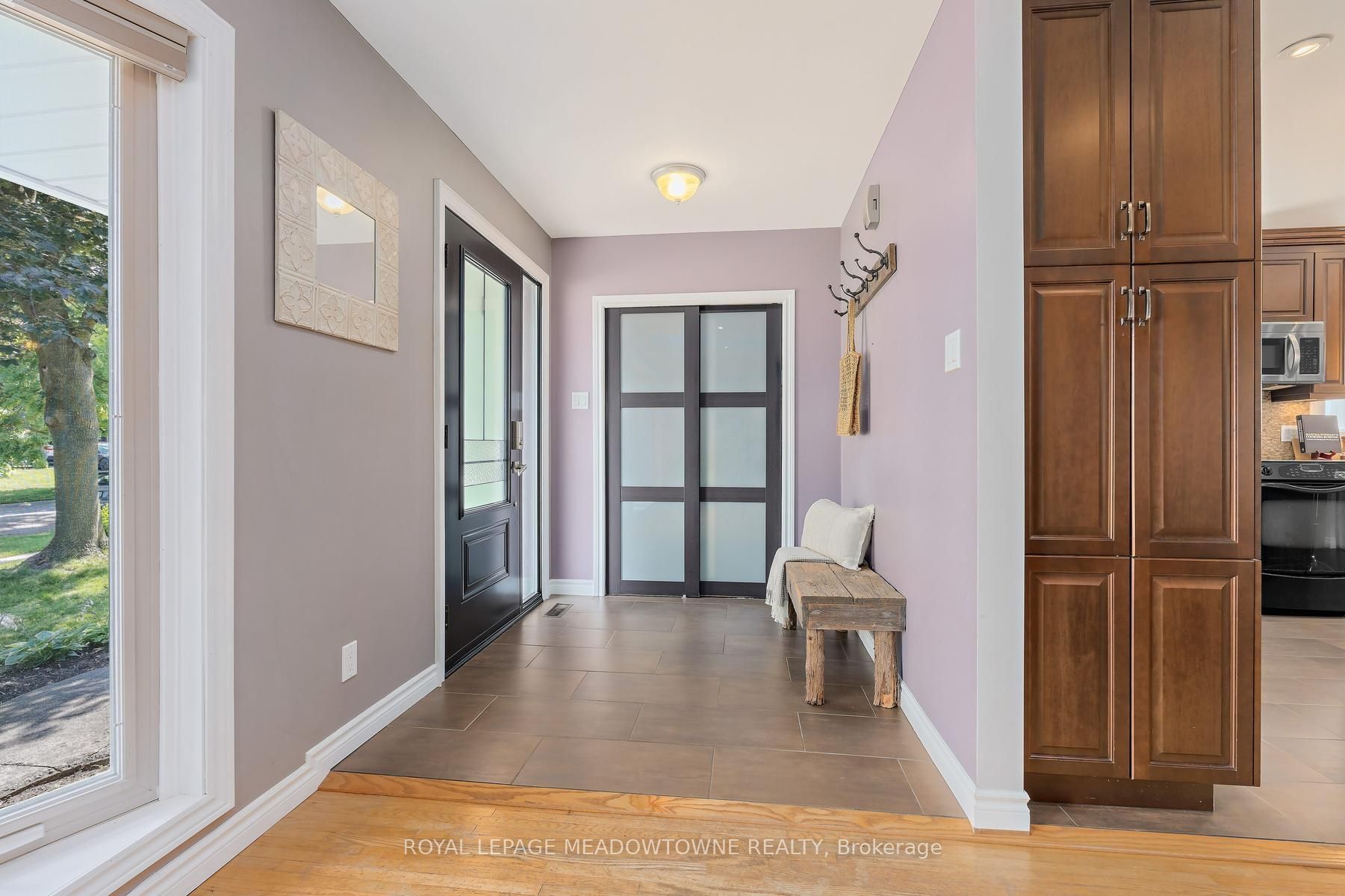 33 Fagan Drive, Halton Hills, ON L7G 4P4 photo 4