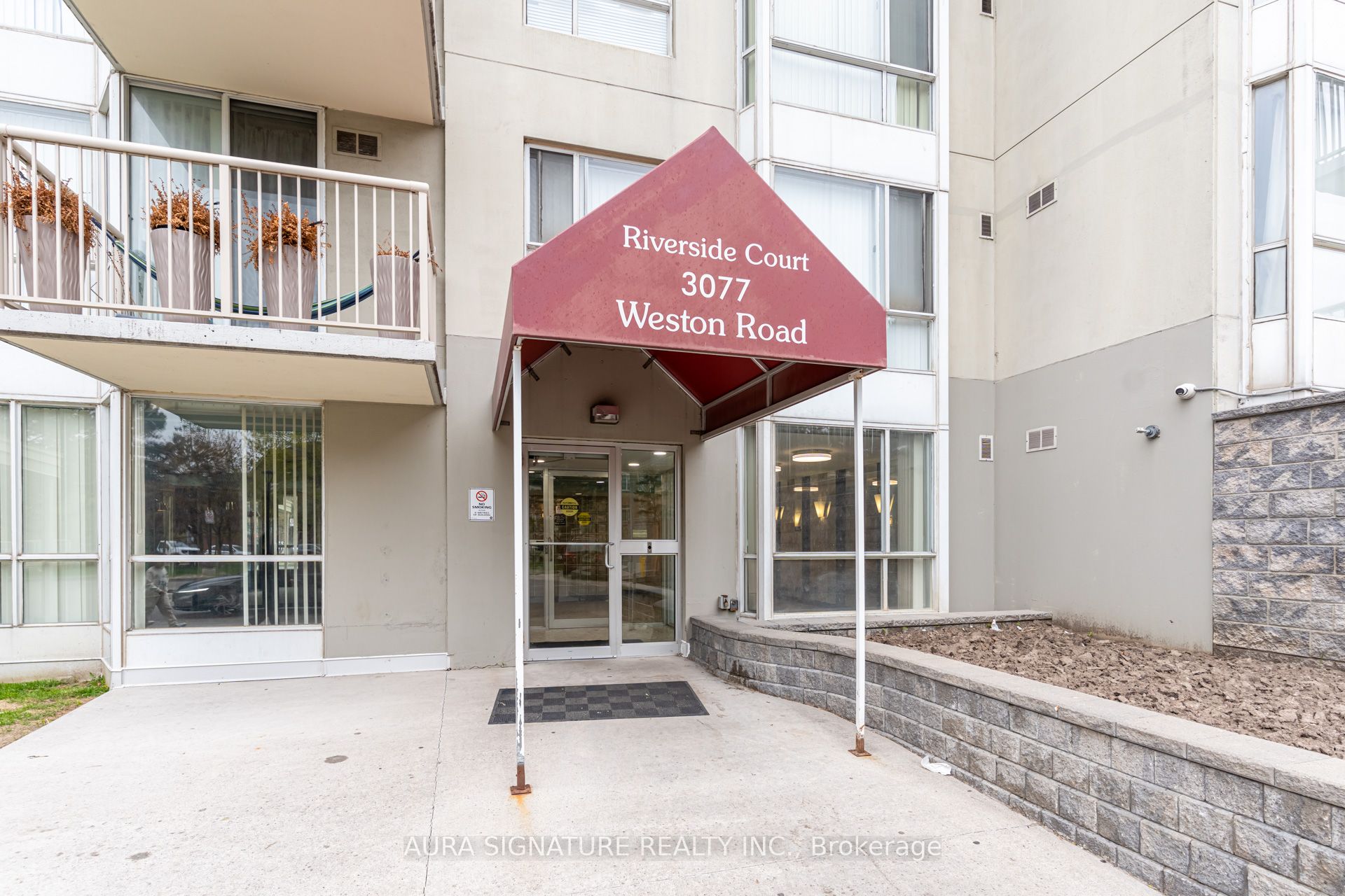 3077 Weston Road 401, Toronto, ON M9M 3A1 photo 4