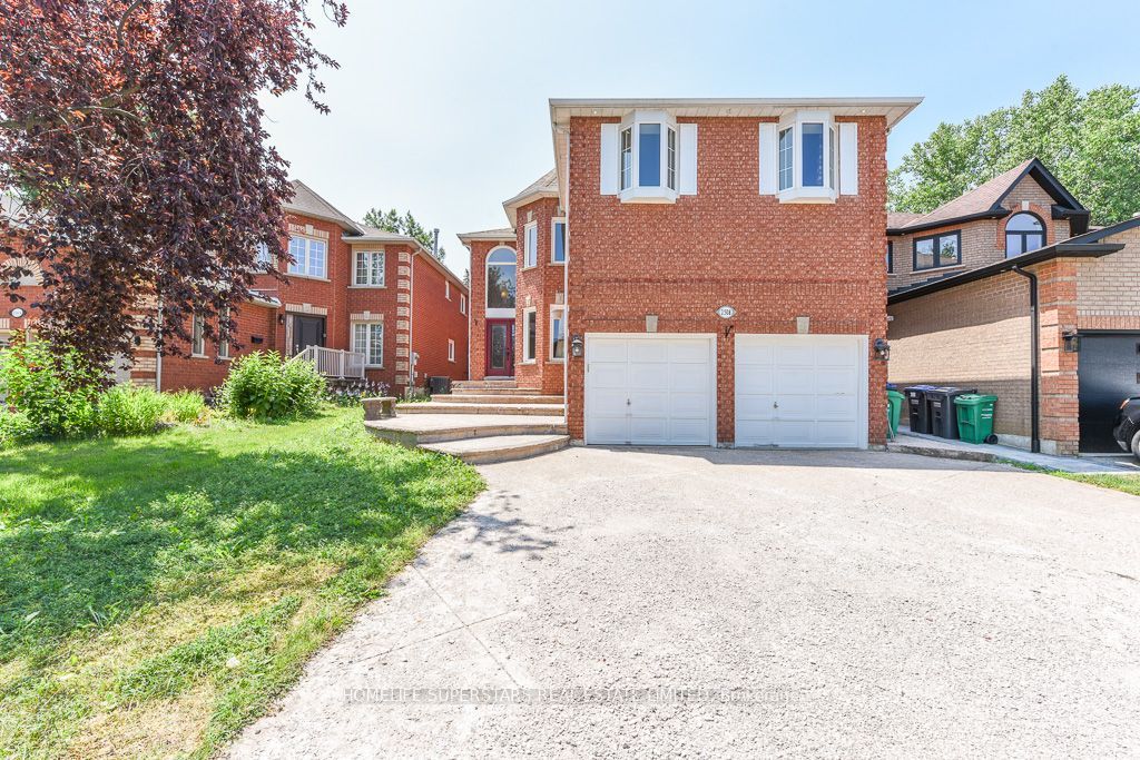 2508 Paula Court W, Mississauga, ON L5K 2R5 photo 2