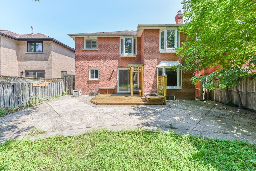 2508 Paula Court W, Mississauga, ON L5K 2R5 photo 4