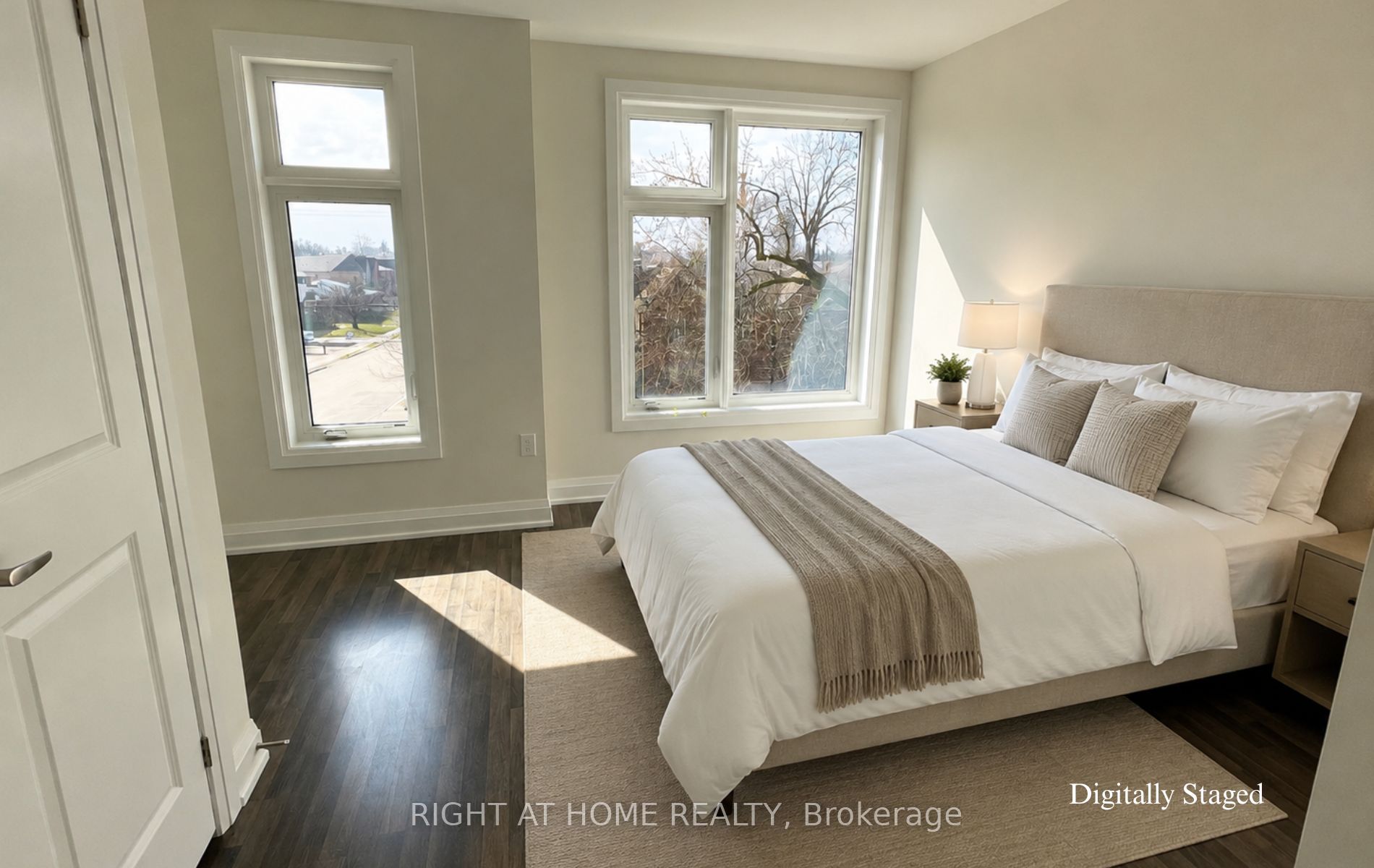 1758 Lawrence Avenue W Unit#1, Toronto, ON M6L 3C4 photo 5
