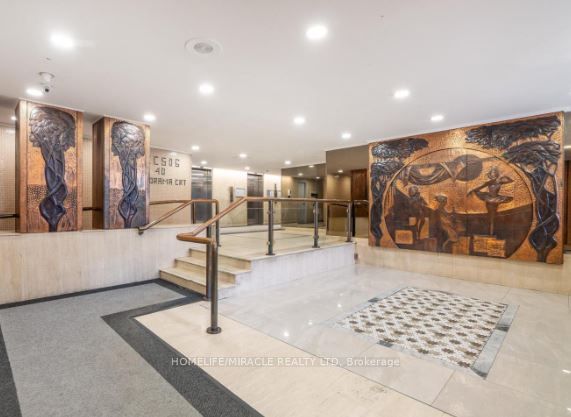 40 Panorama Court 903, Toronto, ON M9V 4M1 photo 3