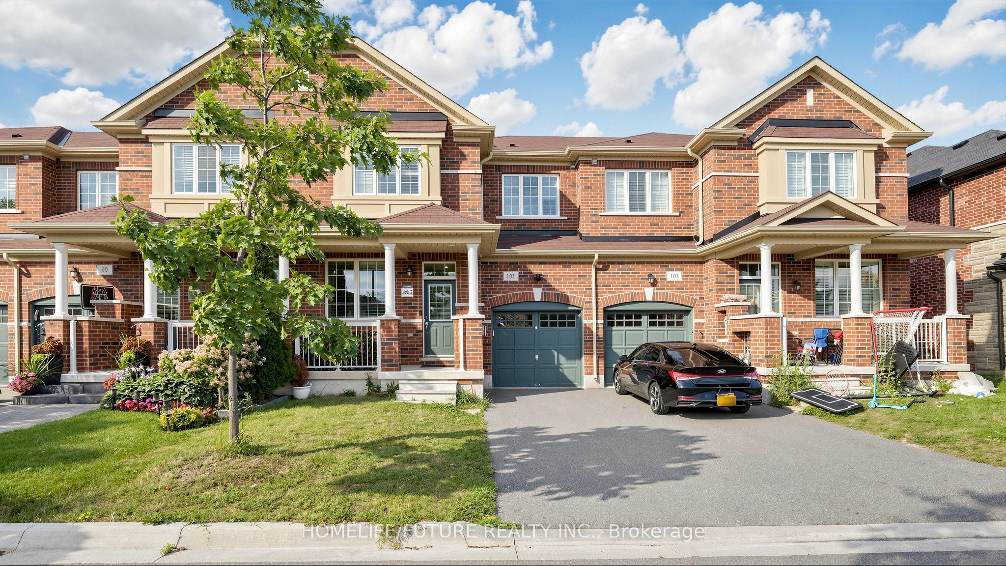 101 Bronson Terrace, Milton, ON L9E 1G9 photo 2