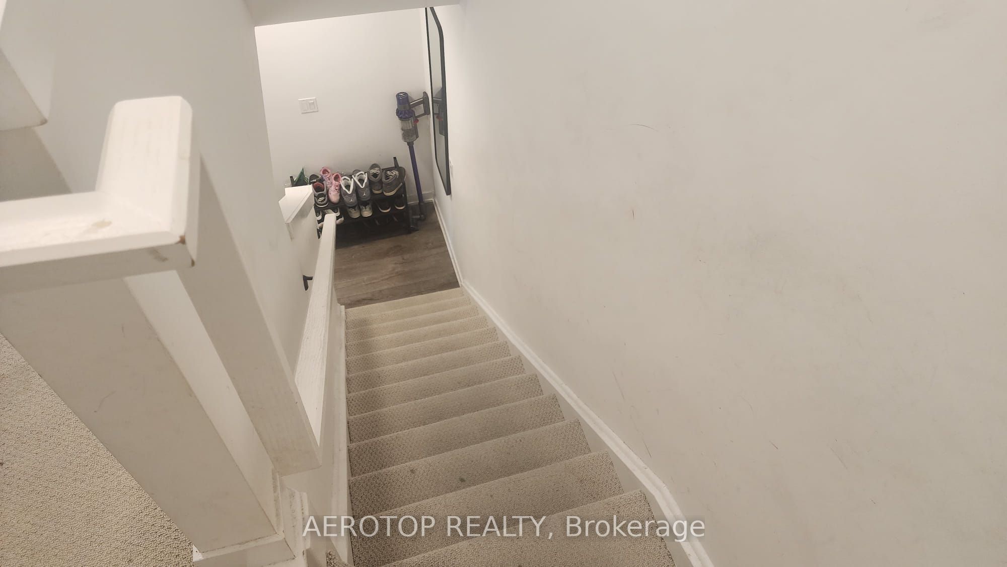 175 Veterans Dr Drive 23, Brampton, ON L7A 4A1 photo 2