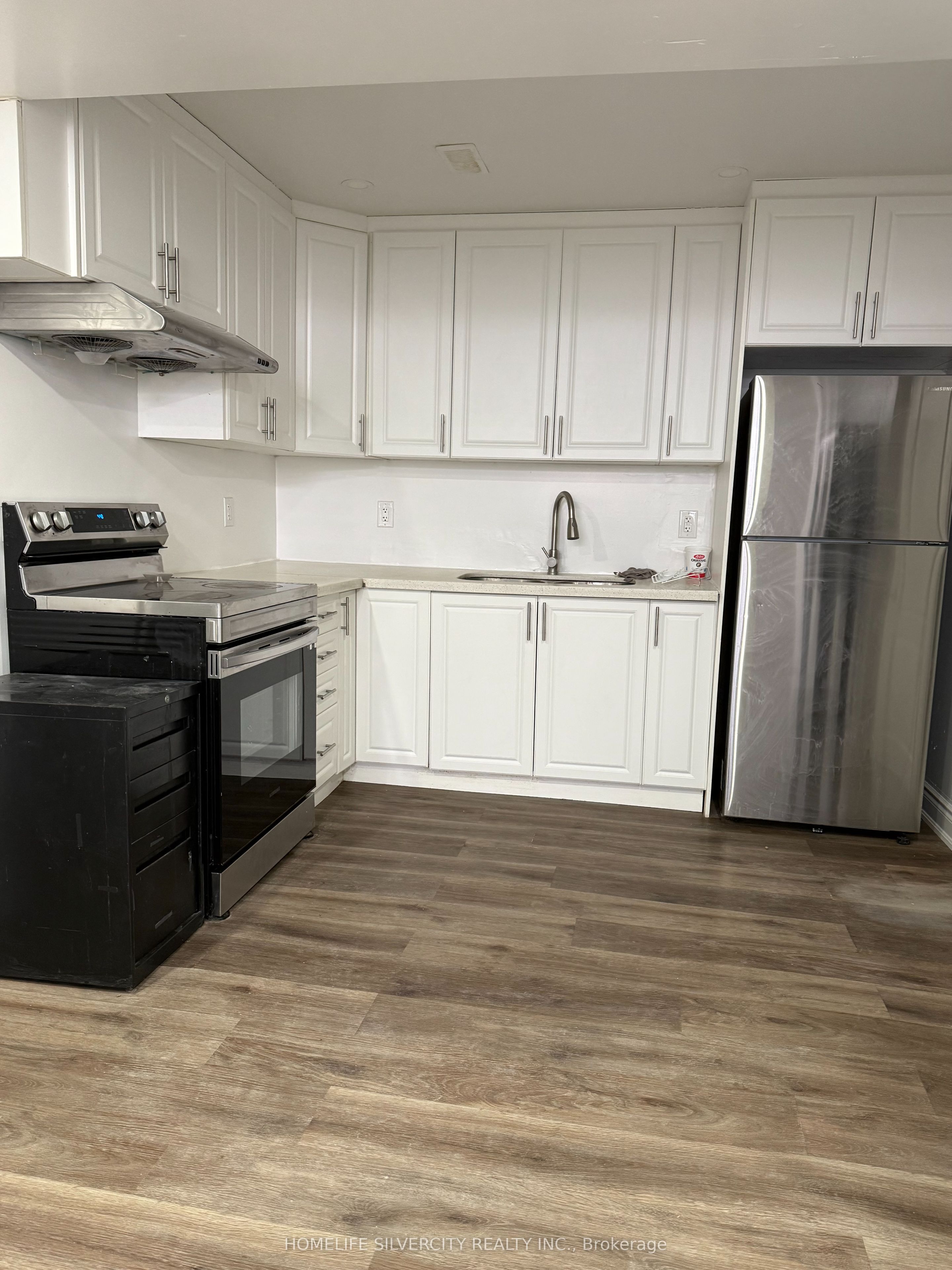 39 Savita Road, Brampton, ON L7A 3V1 photo 3