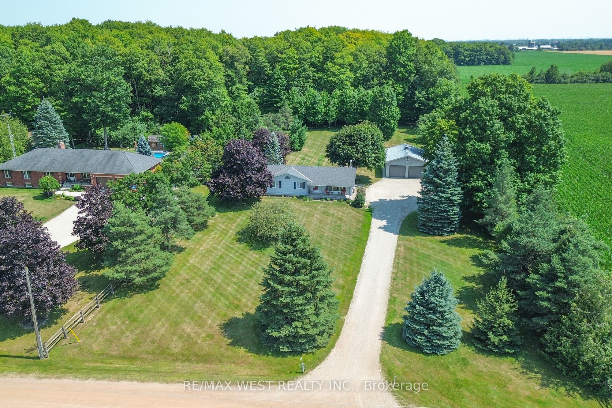 5775 Boston Mills Road, Caledon, ON L7C 0P1 photo 2