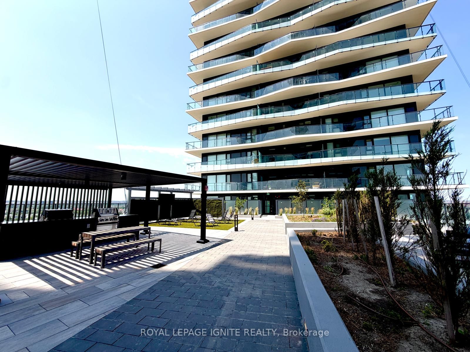 15 Skyridge Drive 2301, Brampton, ON L6P 4S3 photo 4