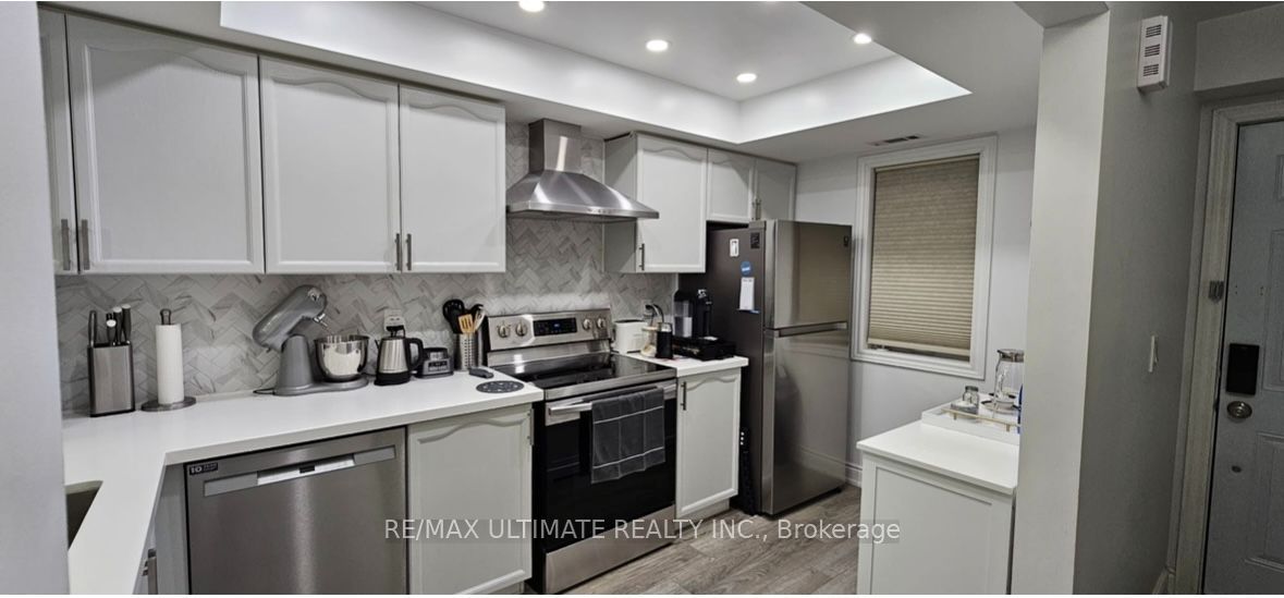 85 Bristol Road E, Mississauga, ON L4Z 3P3 photo 2