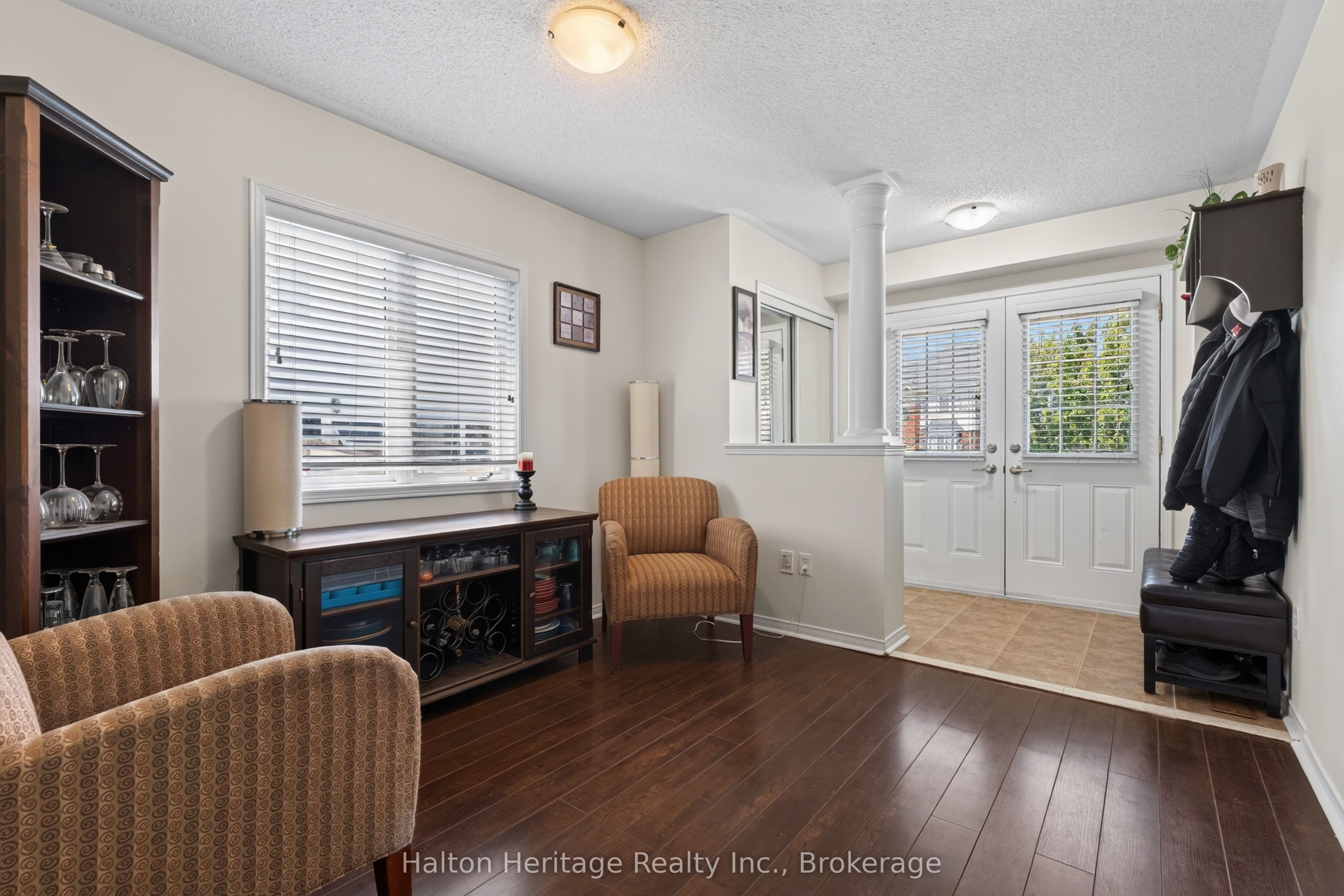 4828 Valera Road, Burlington, ON L7M 0H9 photo 5